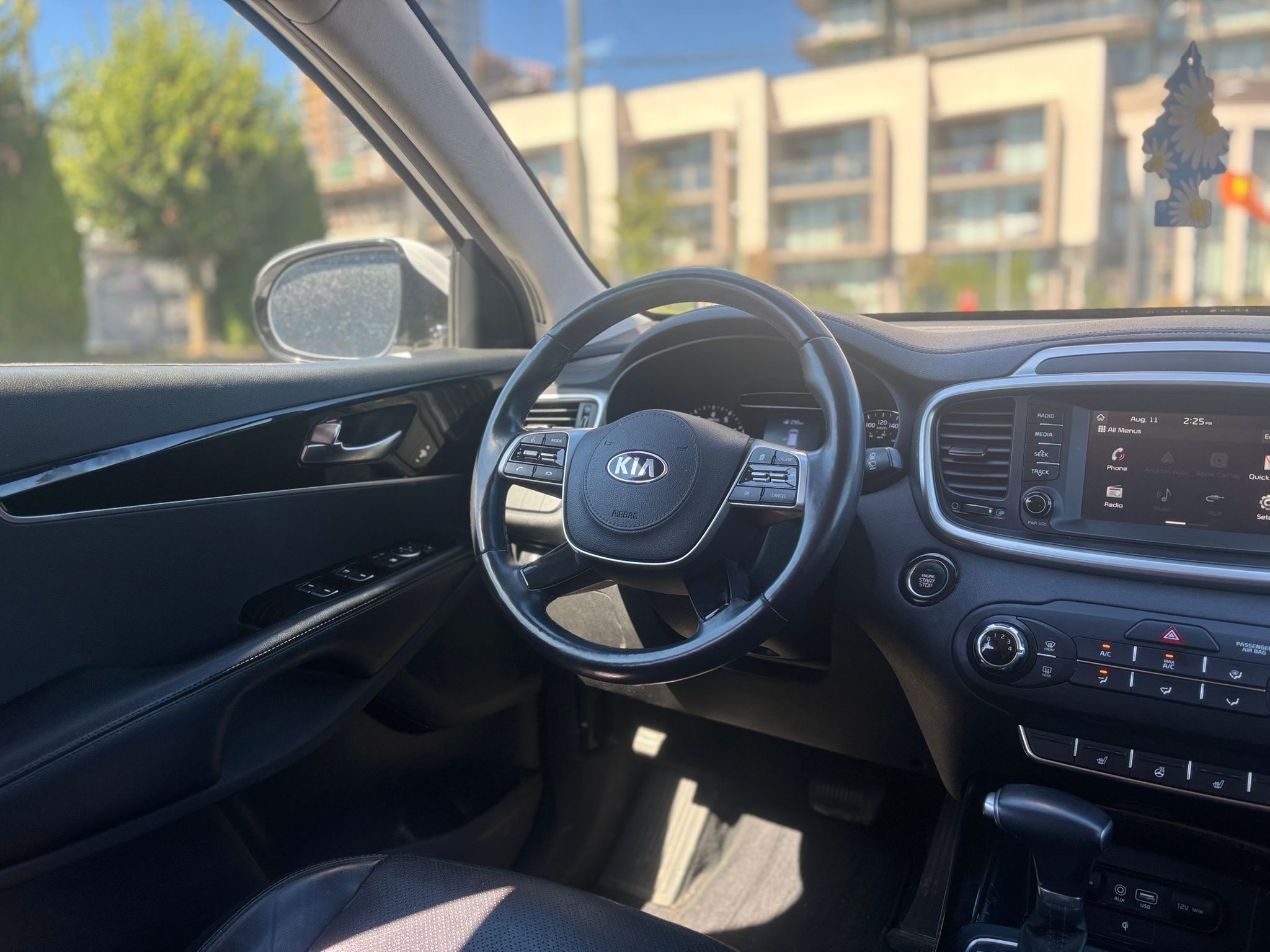 /canwestautoinc/2019-Kia-Sorento-6787889704528731.jpg