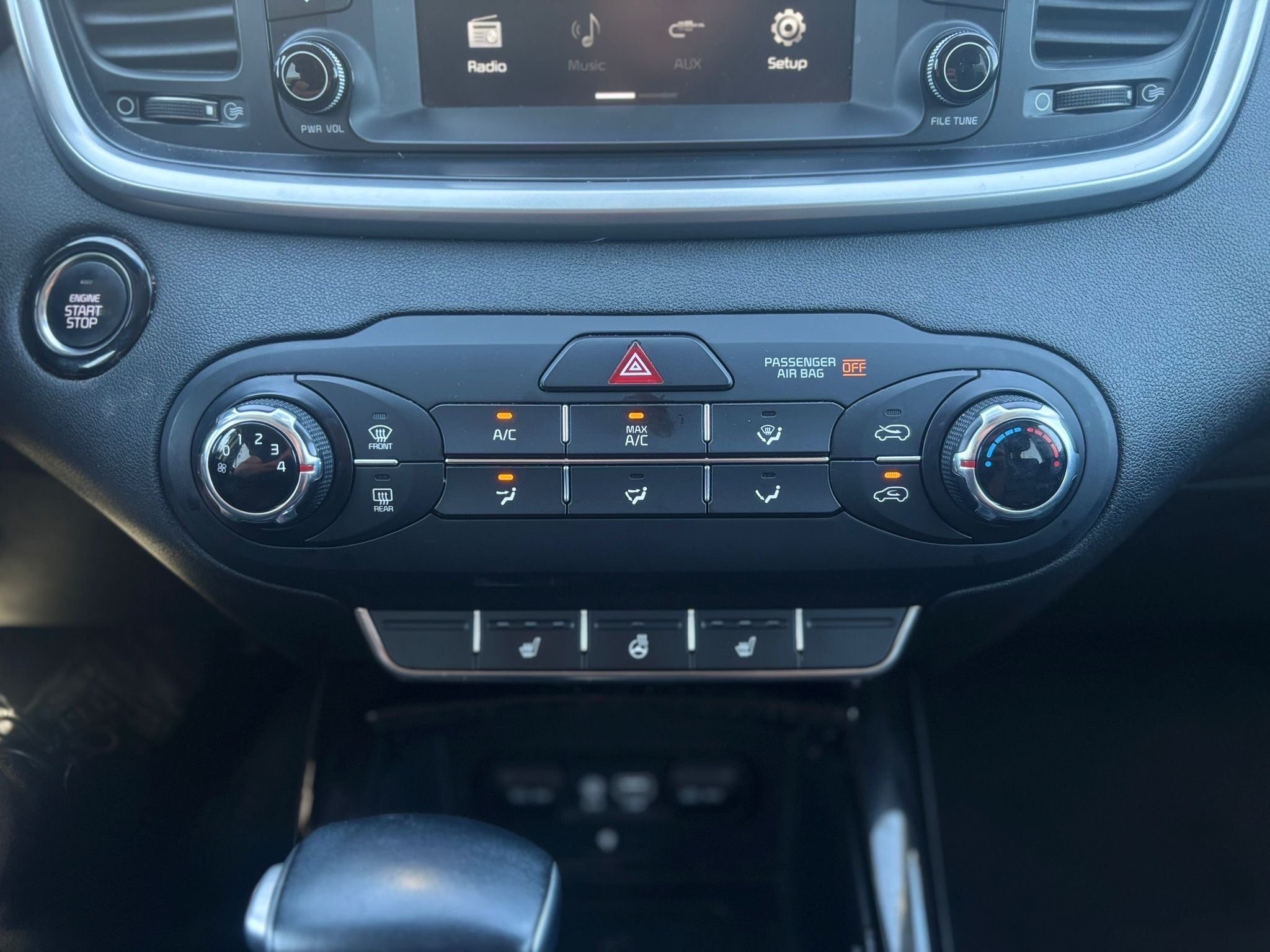 /canwestautoinc/2019-Kia-Sorento-7539245488108313.jpg
