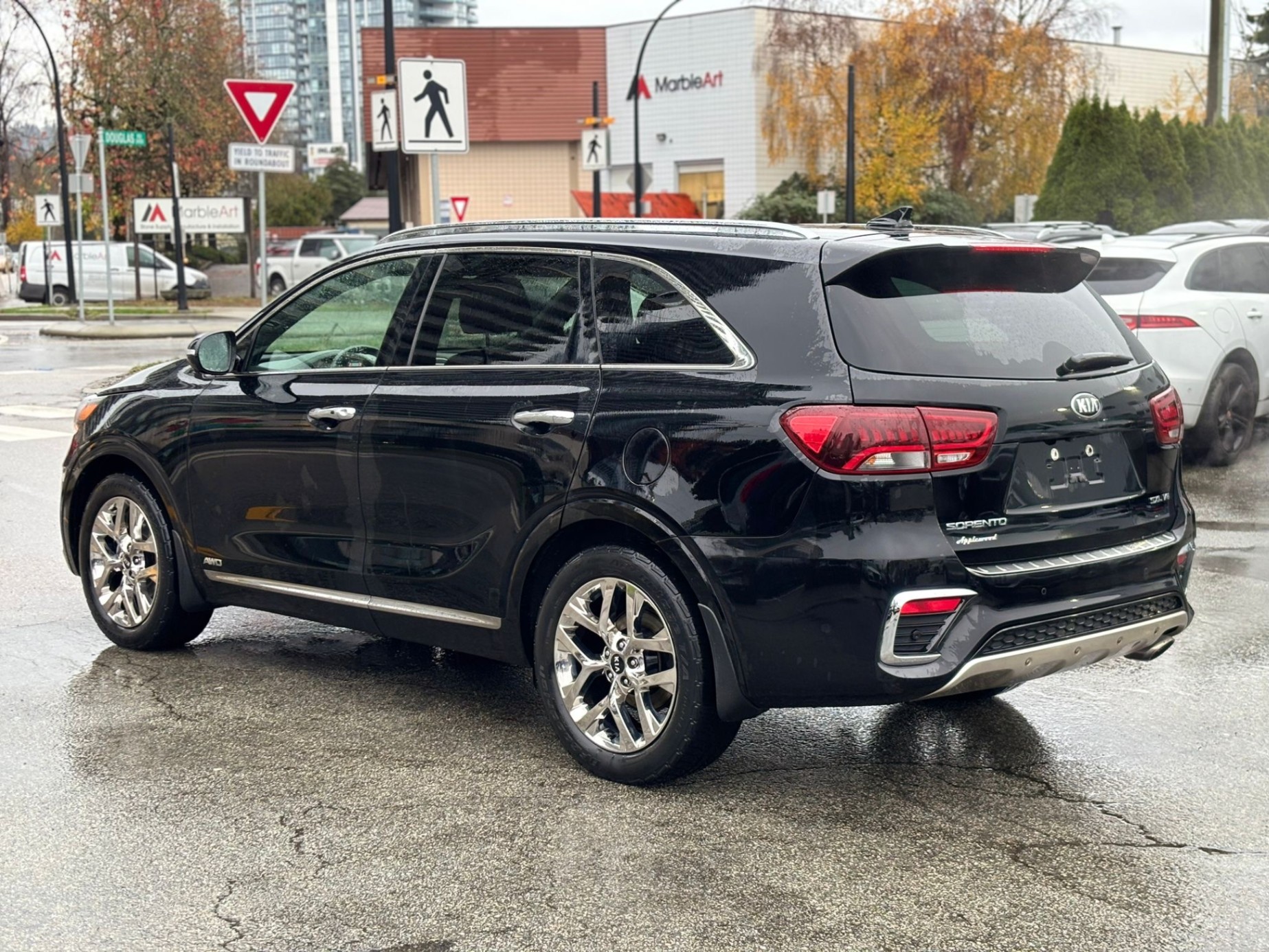 /canwestautoinc/2019-Kia-Sorento-9558743656807025.jpg