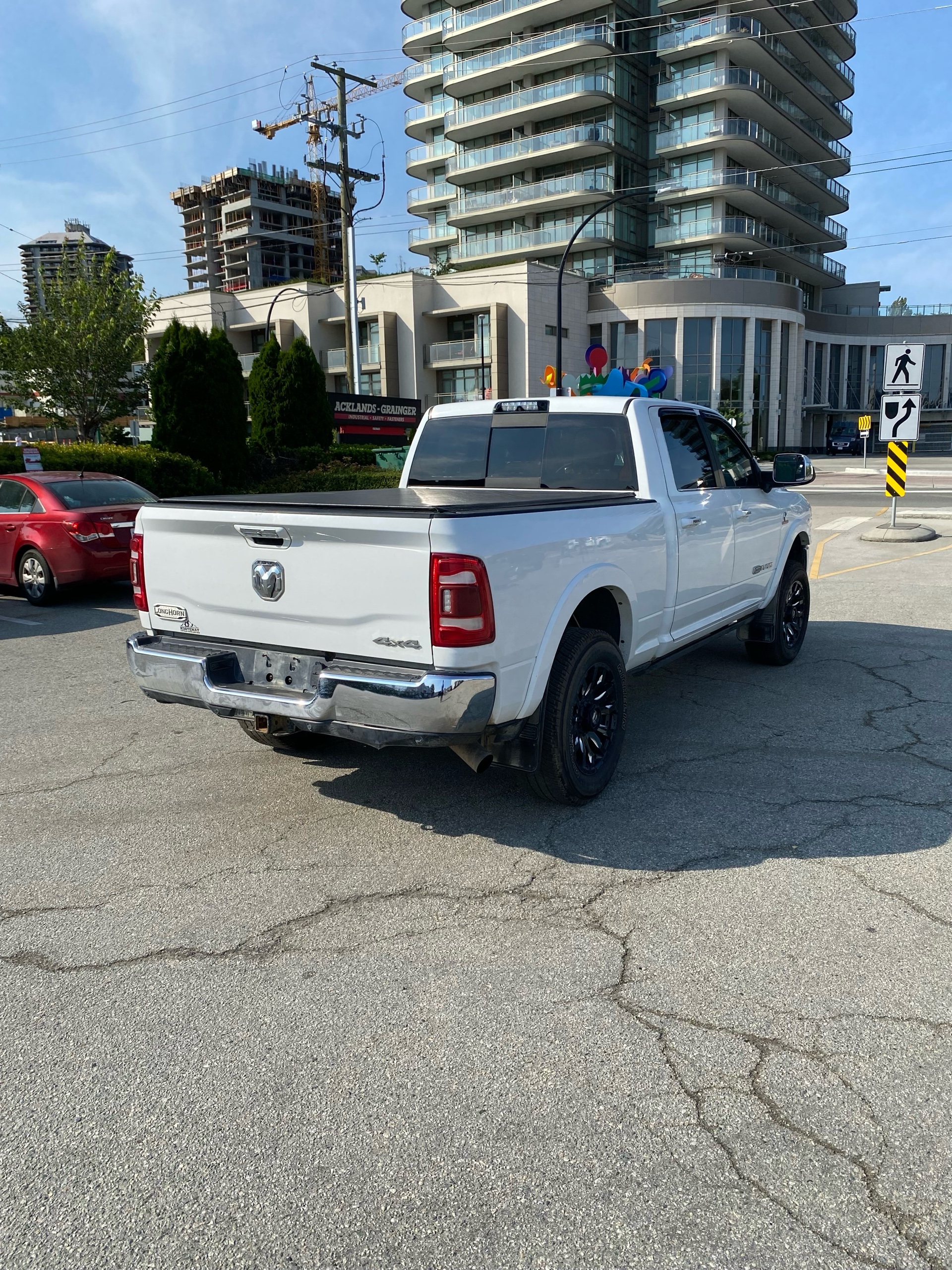 /canwestautoinc/2019-Ram-2500-9767503494307679.jpg