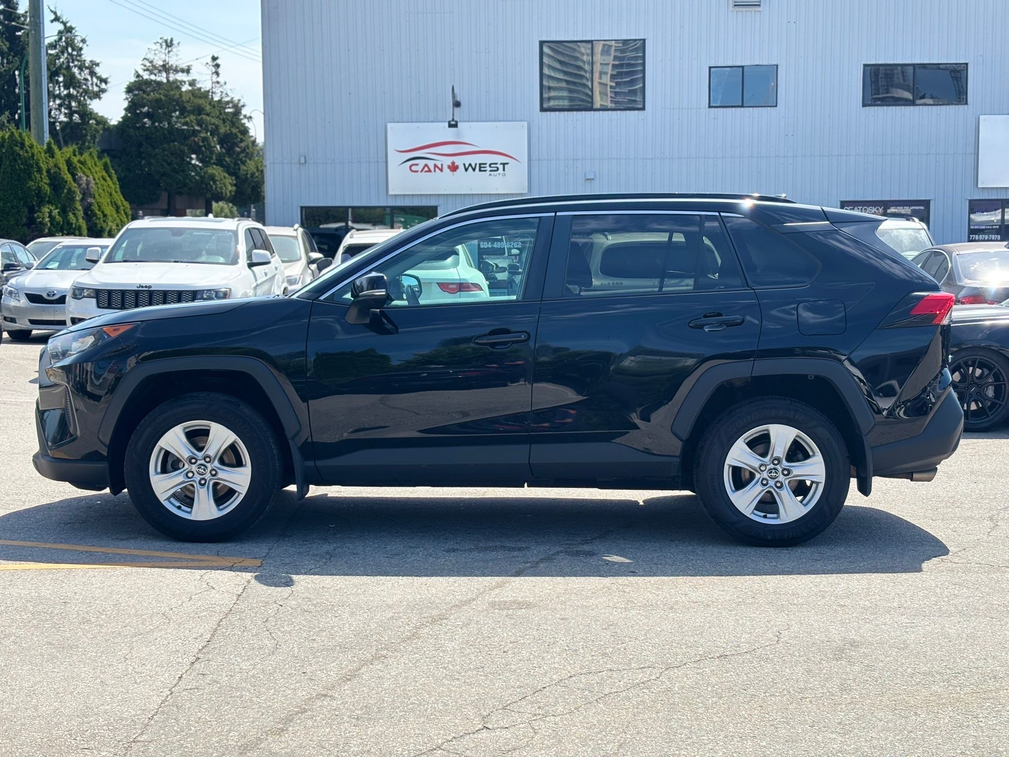 /canwestautoinc/2019-Toyota-RAV4-40781692693727334.jpg