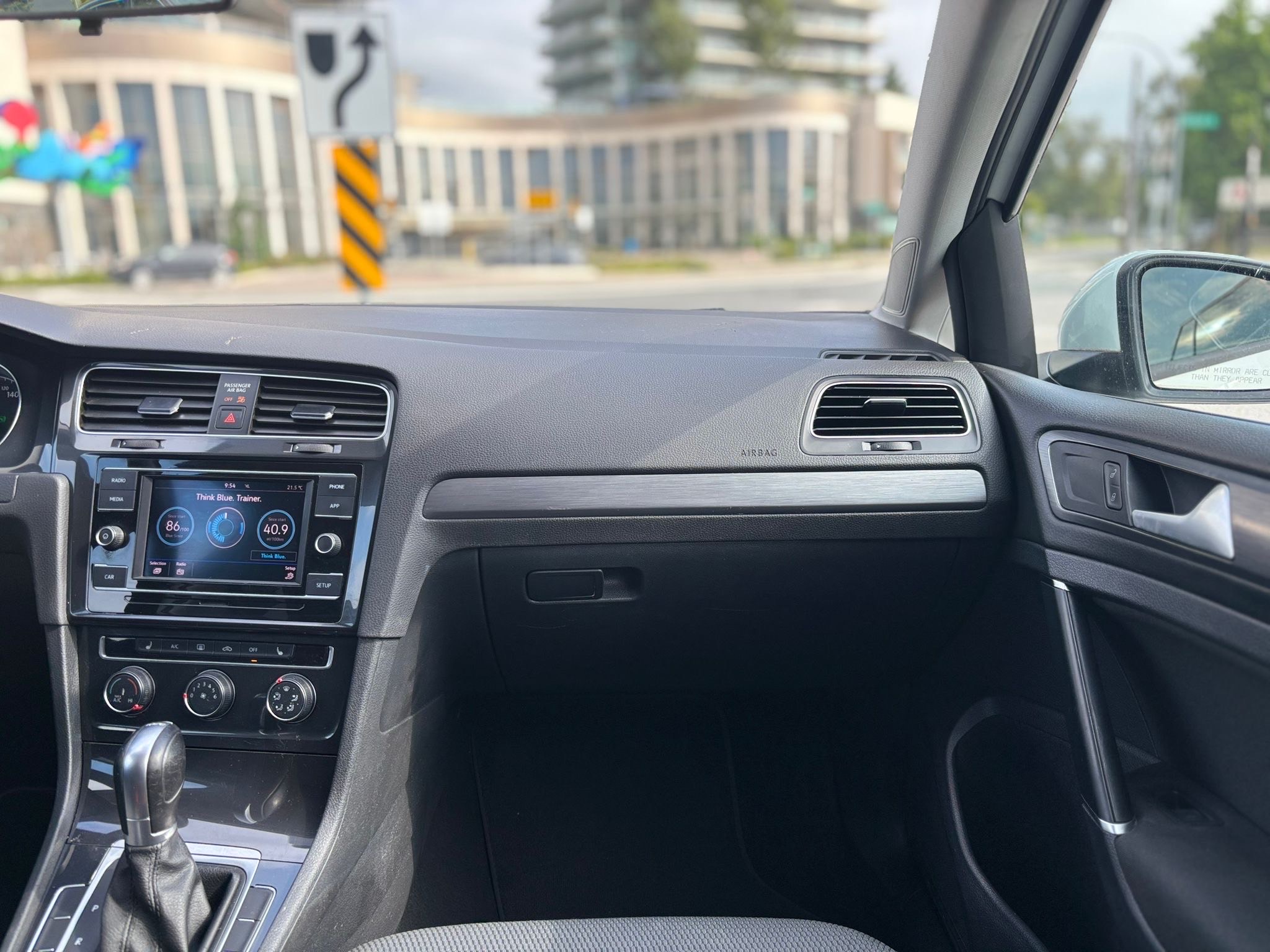 /canwestautoinc/2019-Volkswagen-GolfSportWagen-28521725963689337.jpg