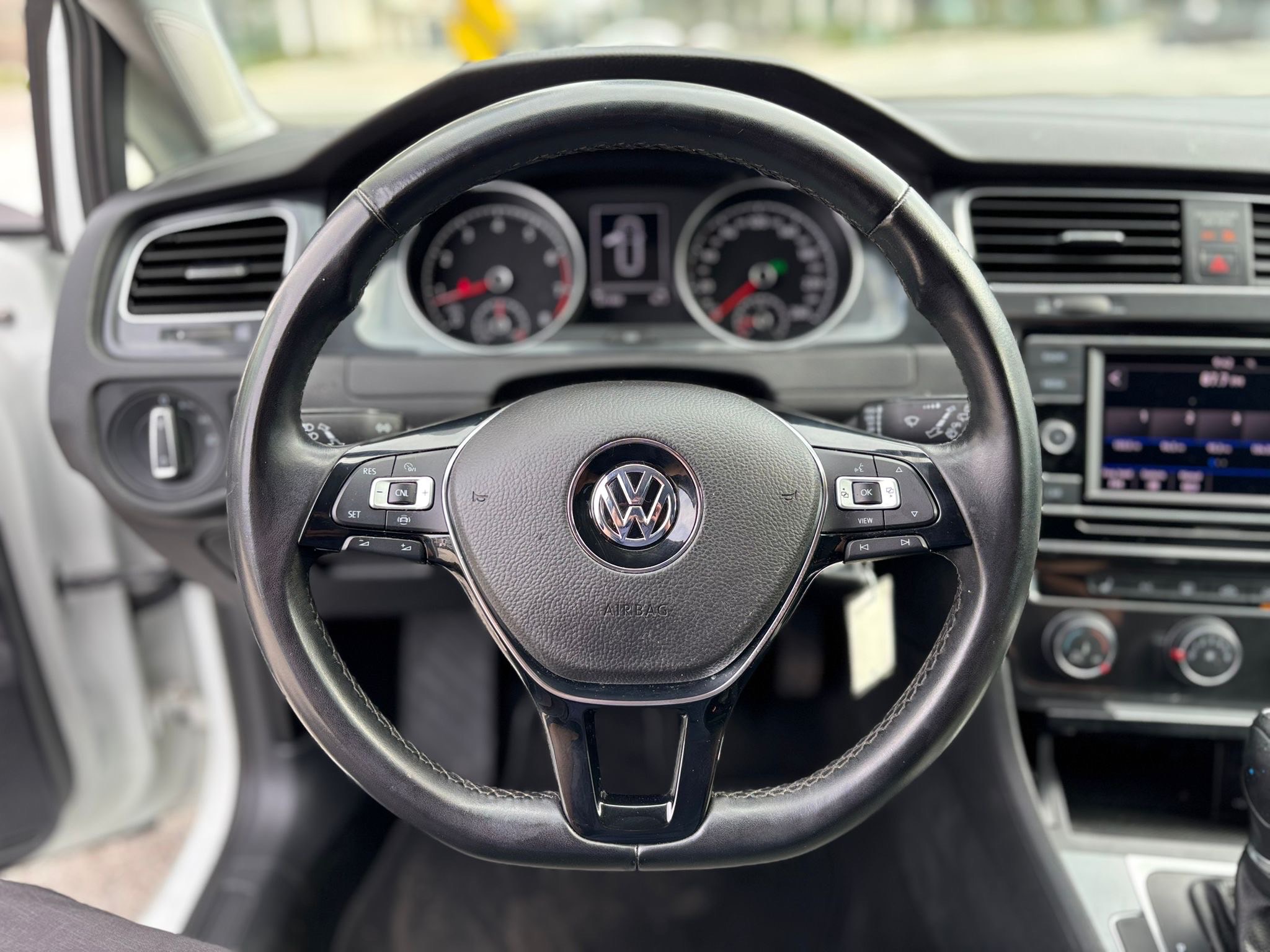 /canwestautoinc/2019-Volkswagen-GolfSportWagen-9289253413297298.jpg