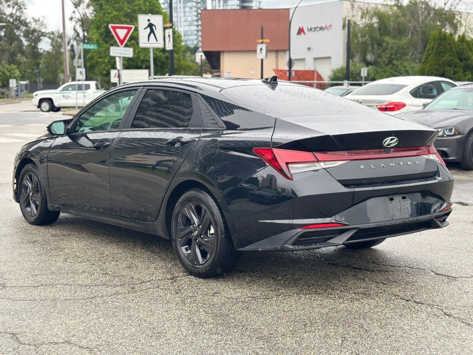 /canwestautoinc/2021-Hyundai-Elantra-4090583255804483.jpg