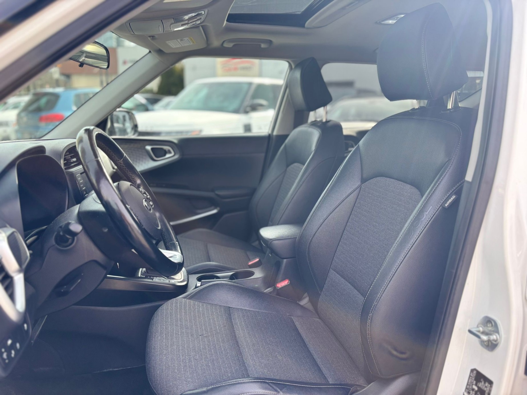/canwestautoinc/2021-Kia-Soul-007631466920099861.jpg