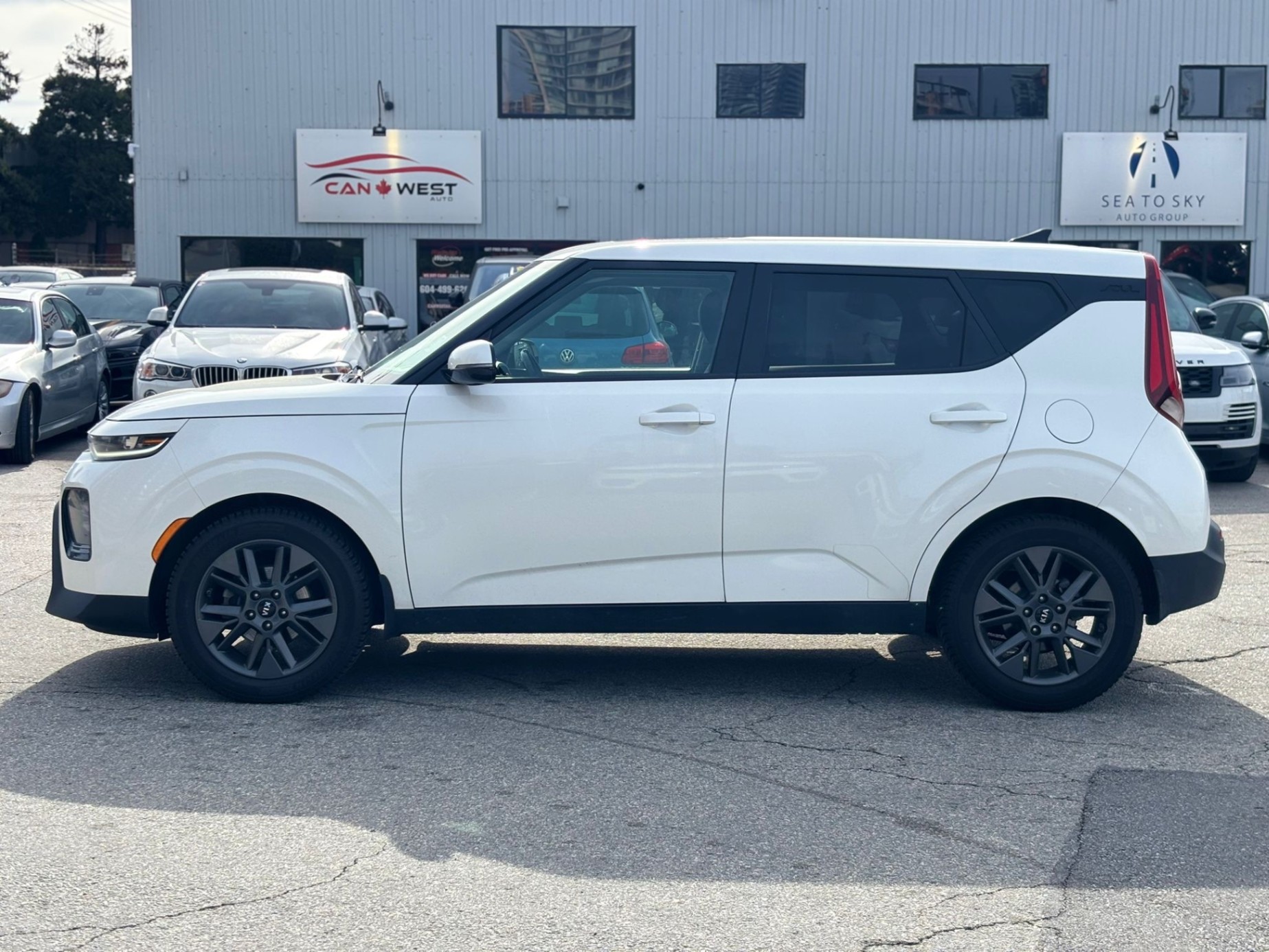 /canwestautoinc/2021-Kia-Soul-1932142692551897.jpg