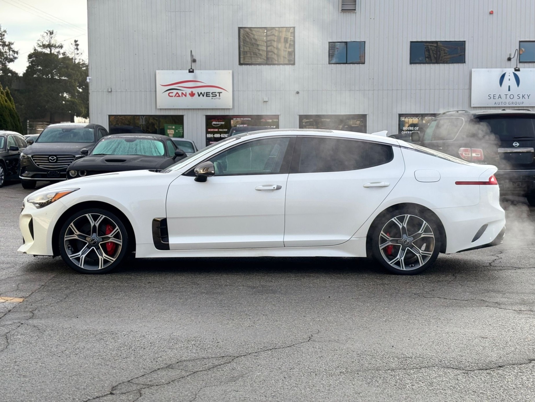/canwestautoinc/2021-Kia-Stinger-21801989250424225.jpg