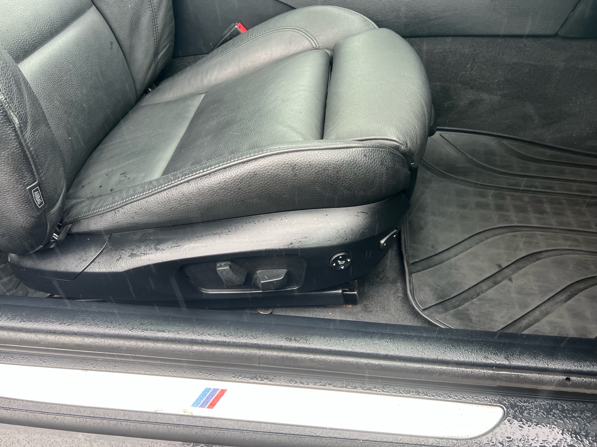 /carage/2010-BMW-3Series-8659811264627069.jpg