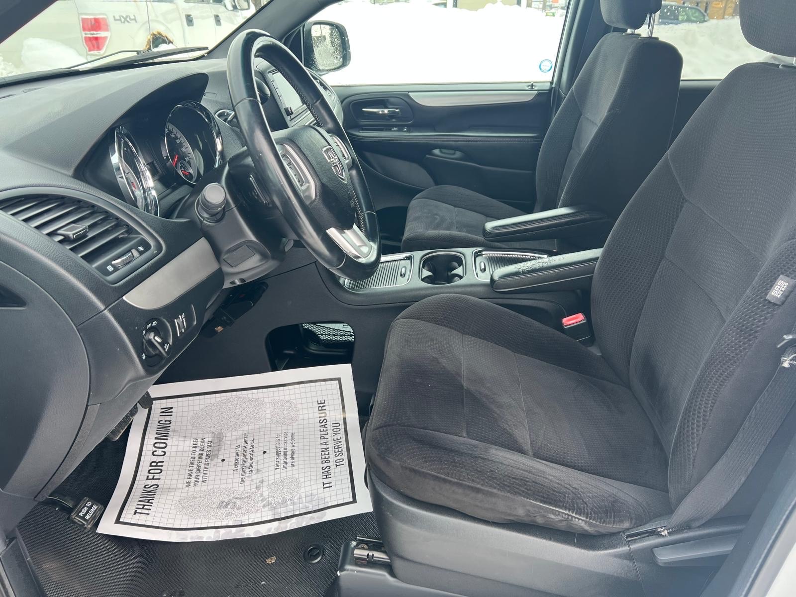 /carage/2014-Dodge-GrandCaravan-5444822906732429.jpg