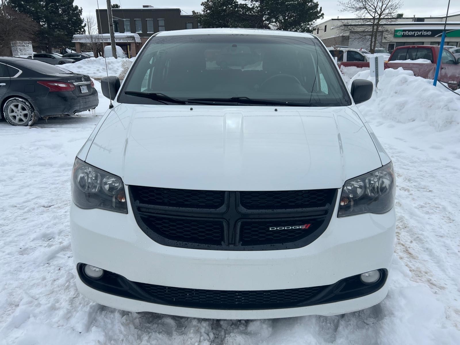 /carage/2014-Dodge-GrandCaravan-6398337505773262.jpg