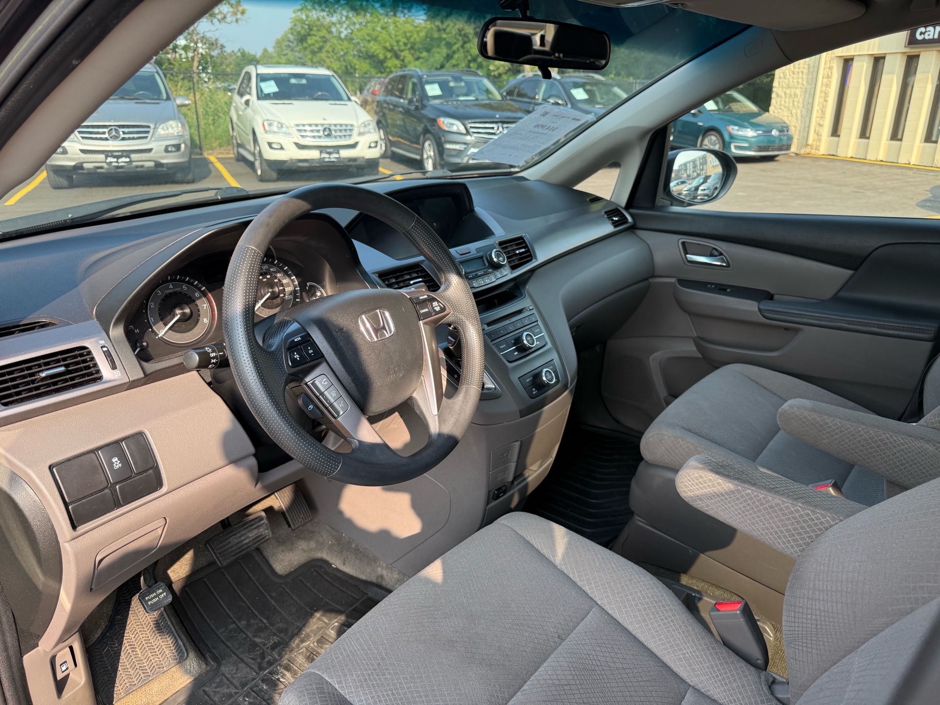 /carage/2014-Honda-Odyssey-24267460090192272.jpg