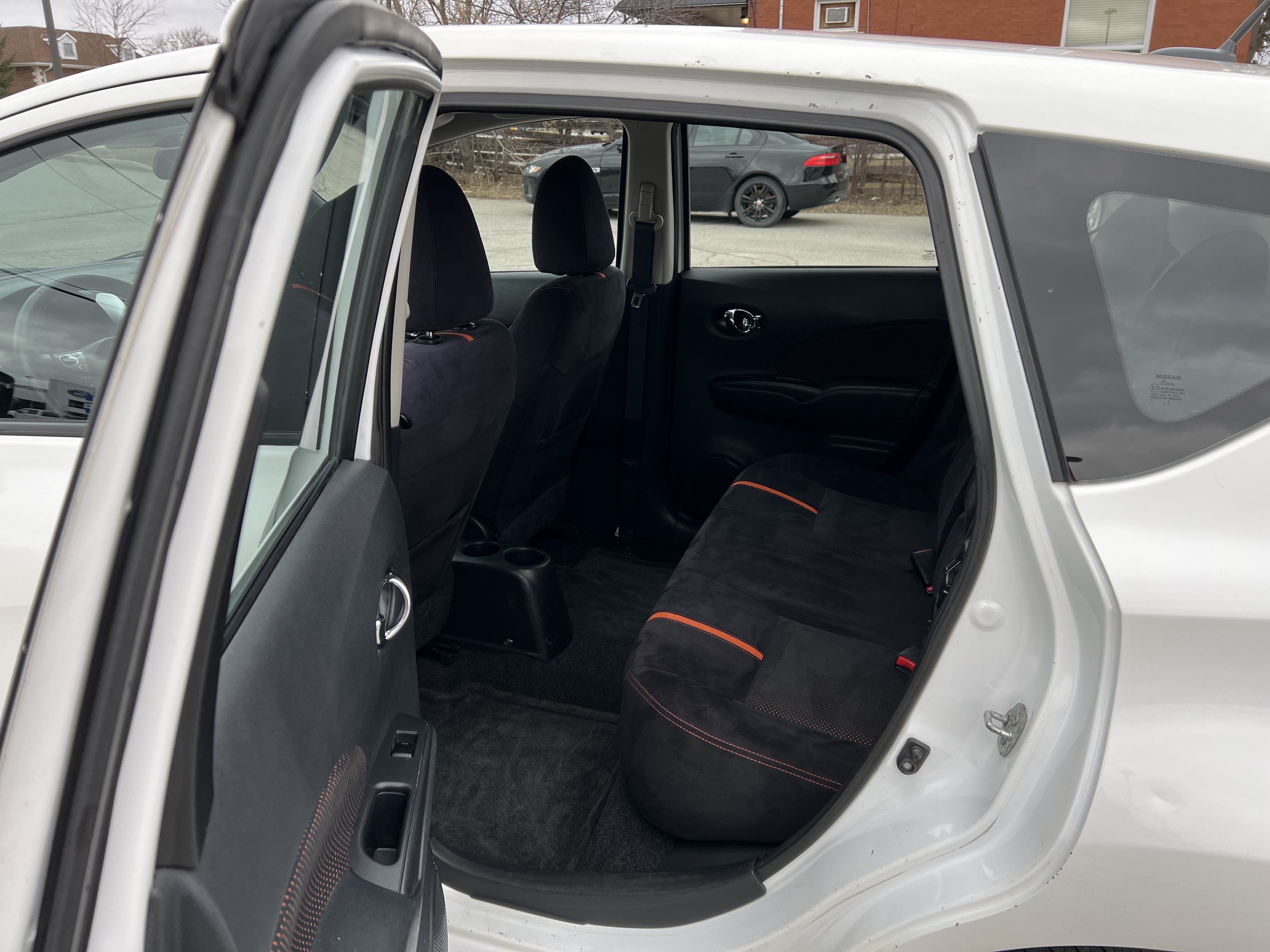 /carage/2015-Nissan-VersaNote-9756315212512761.jpg