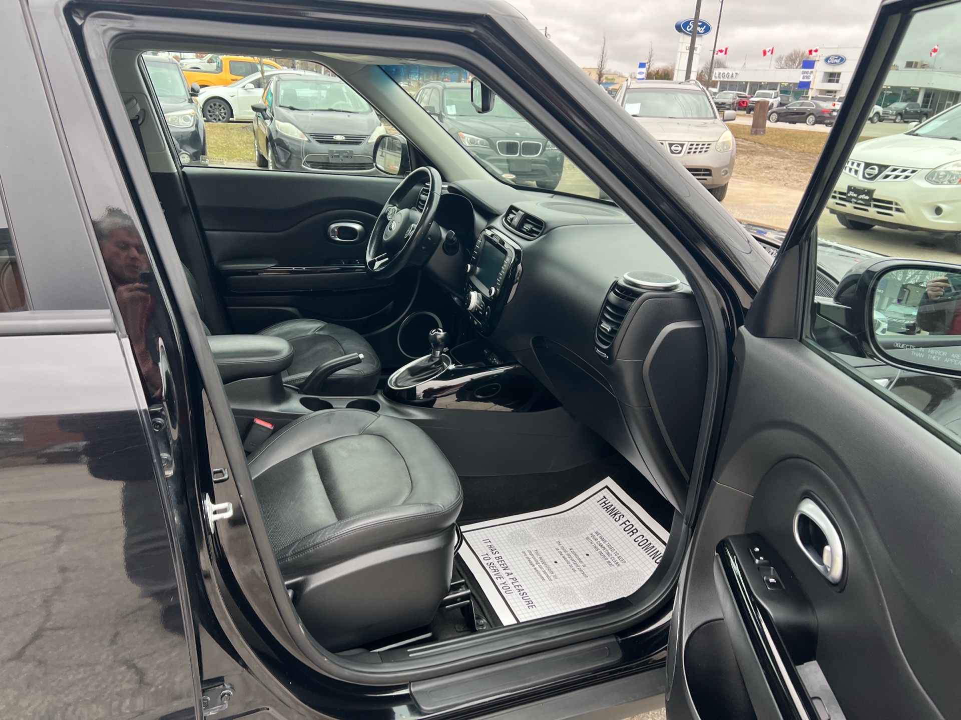 /carage/2016-Kia-Soul-08098832418817348.jpg