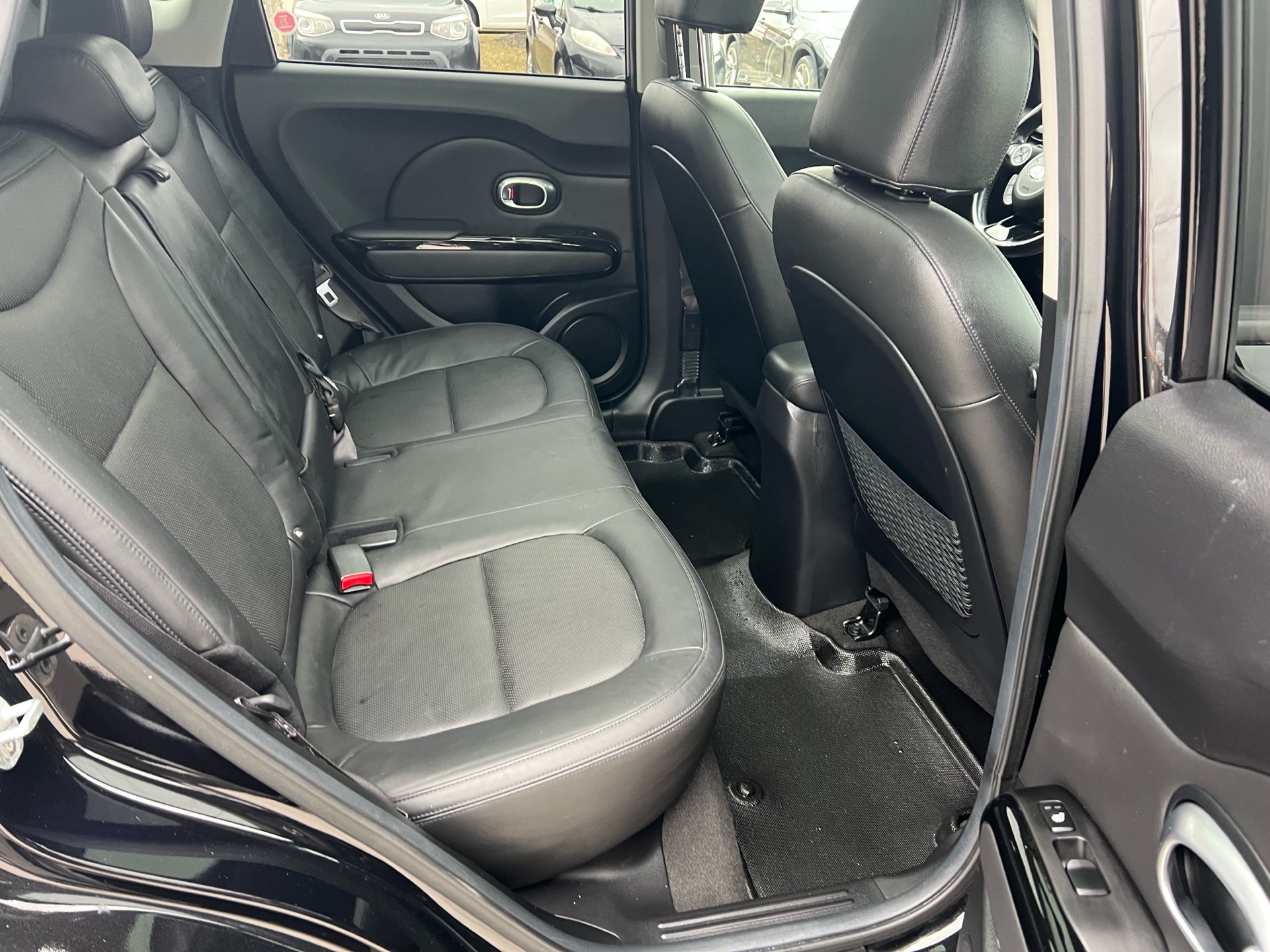 /carage/2016-Kia-Soul-5437323757583923.jpg