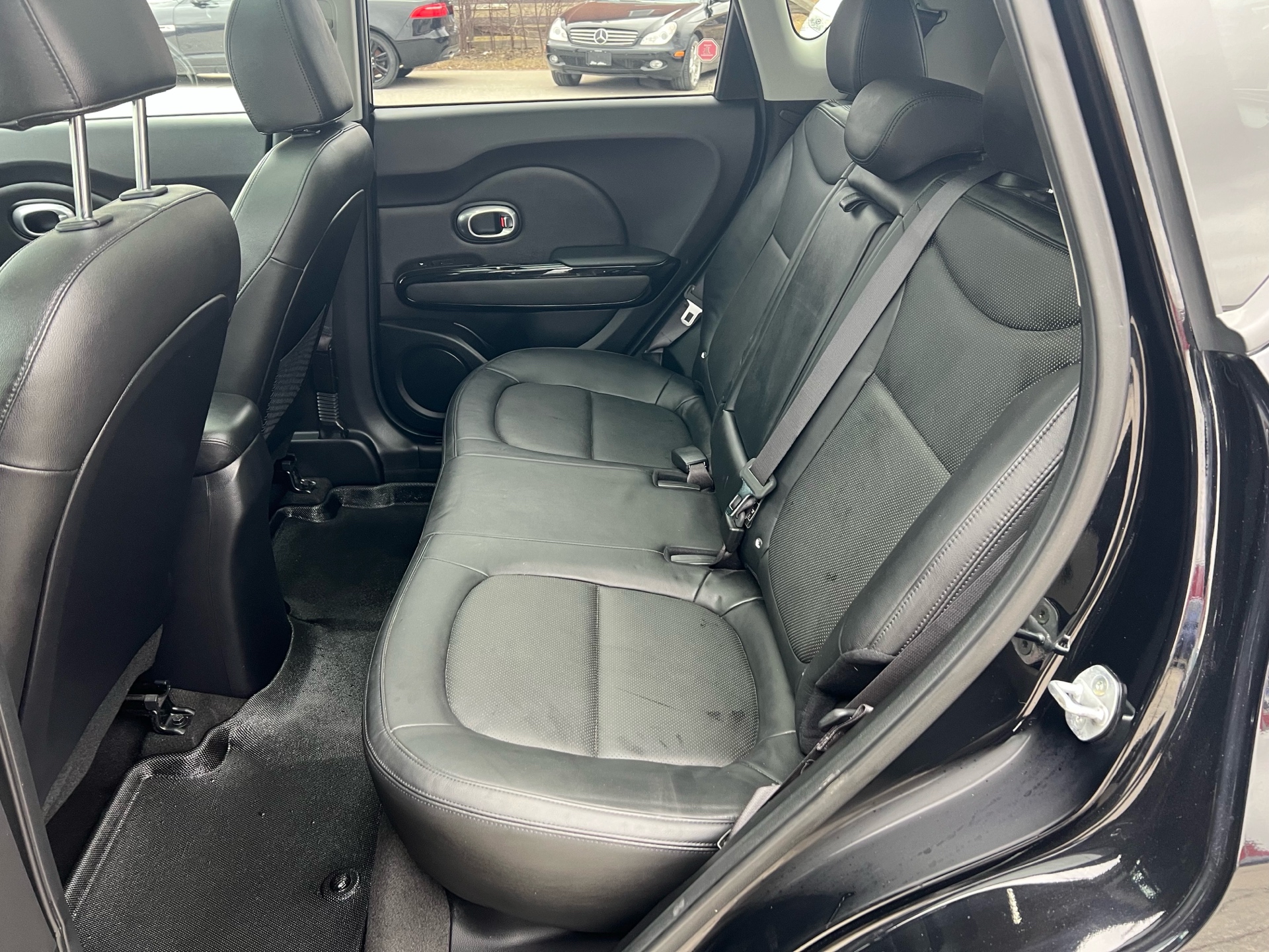 /carage/2016-Kia-Soul-9757312616502274.jpg