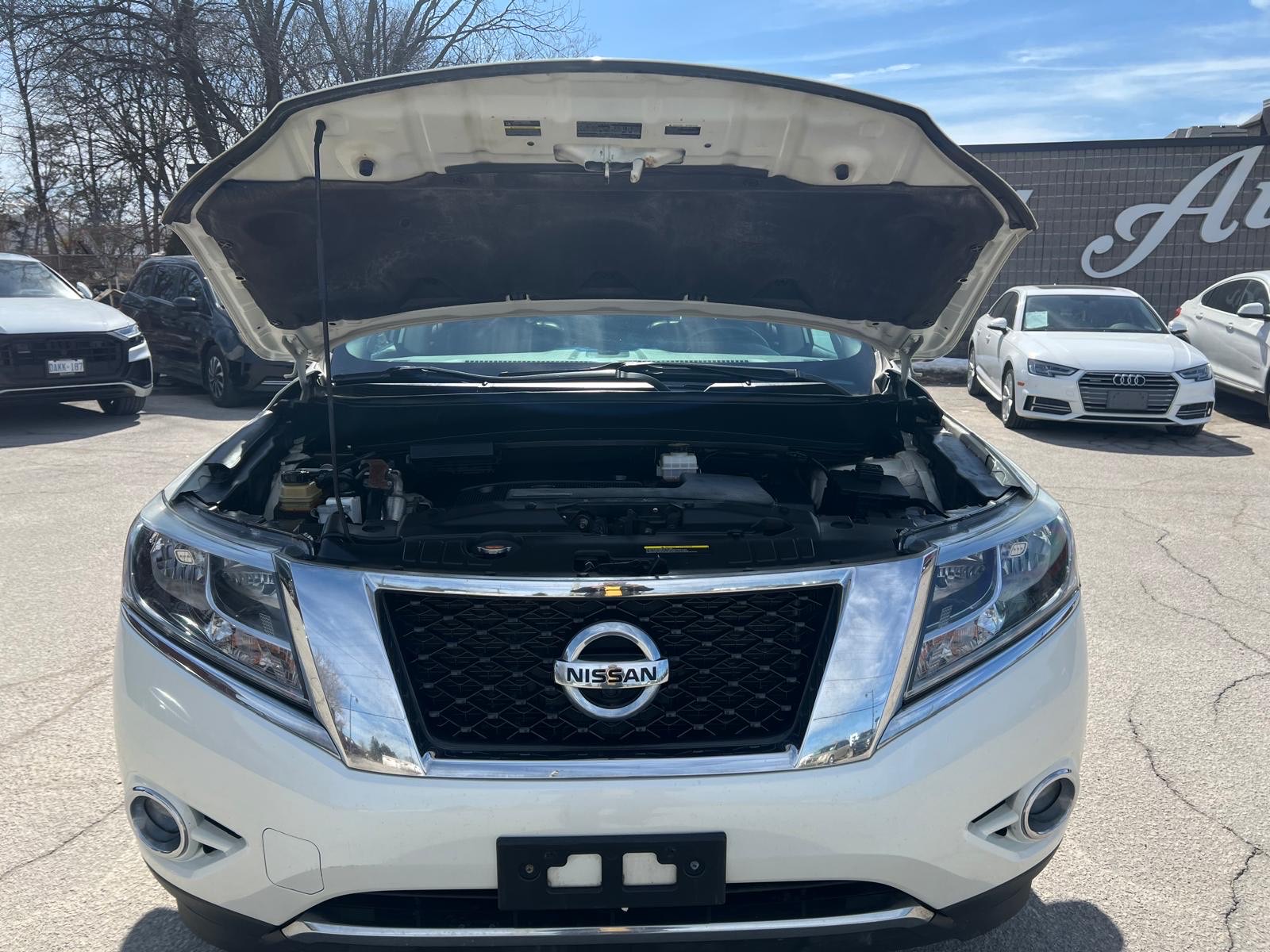 /carage/2016-Nissan-Pathfinder-4686645776916929.jpg