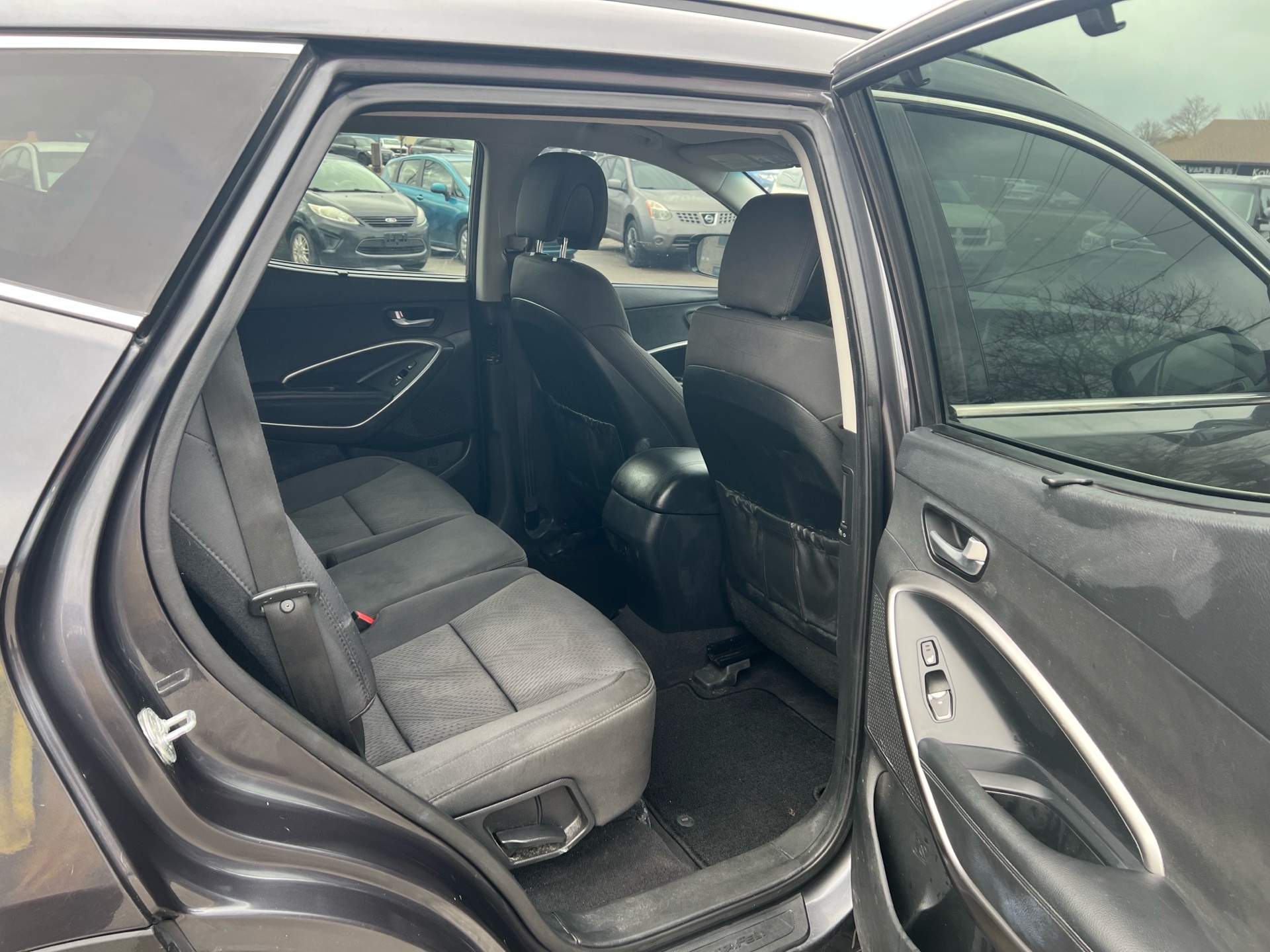 /carage/2017-Hyundai-SantaFe-47844081634379365.jpg