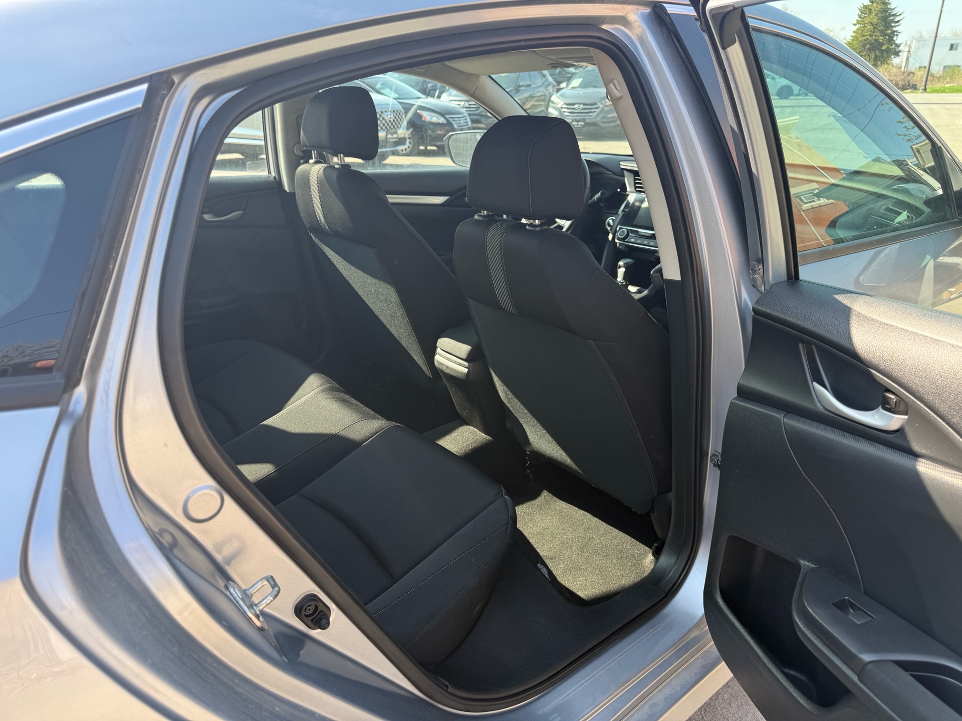 /carage/2018-Honda-Civic-16210939768535138.jpg