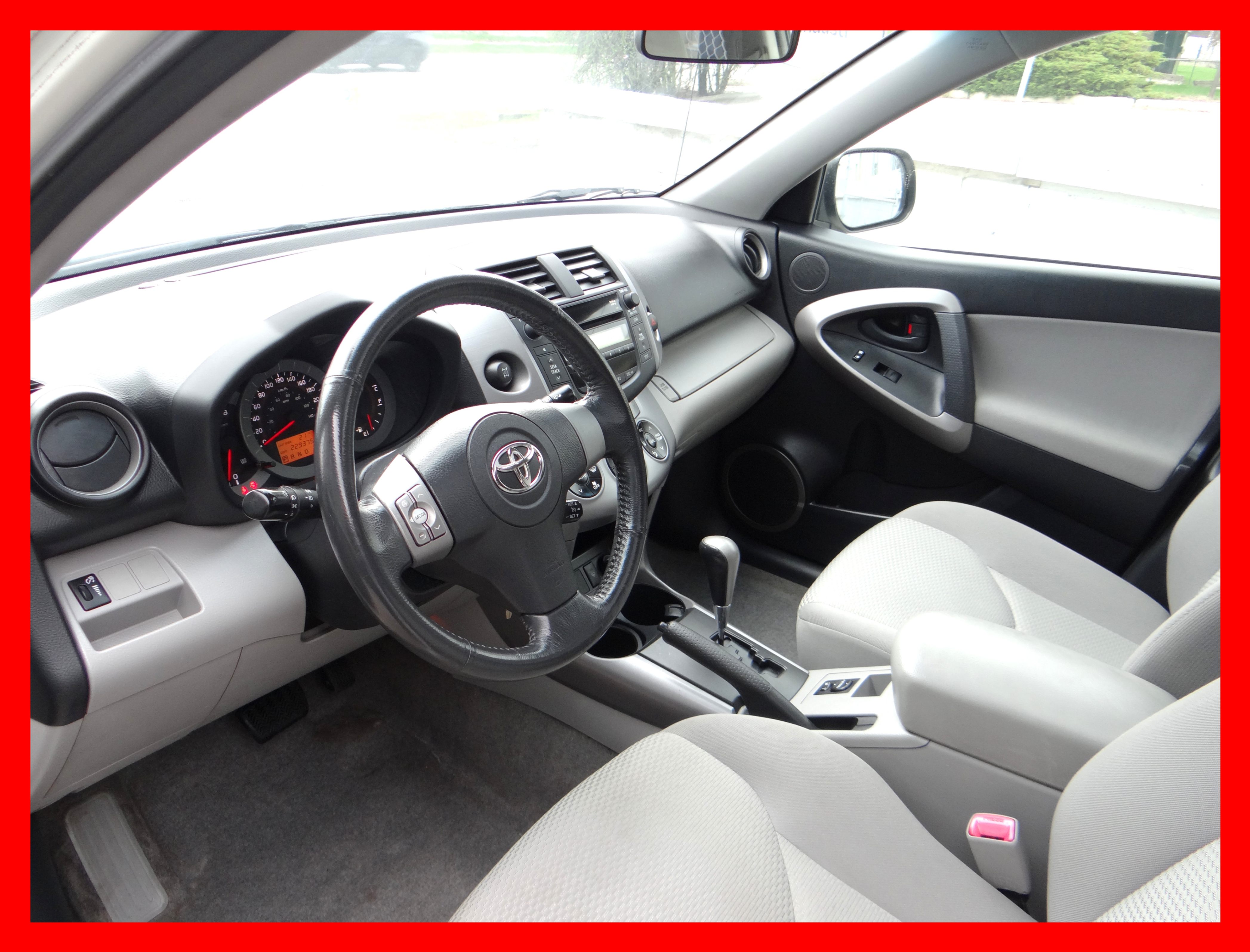 /carconnectiontoronto/2008-Toyota-RAV4-050803099509453276.jpg