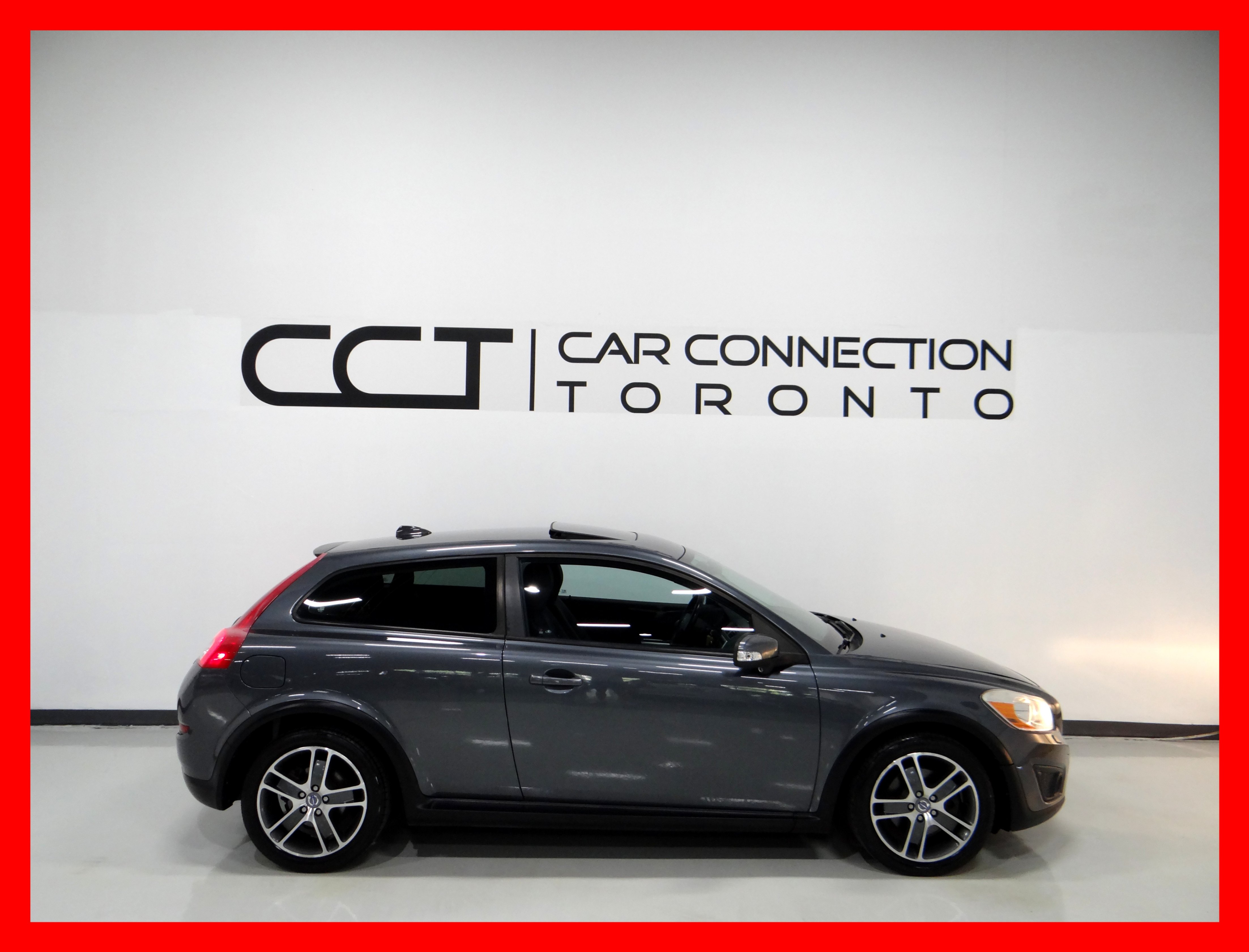 /carconnectiontoronto/2011-Volvo-C30-4496352642361263.jpg