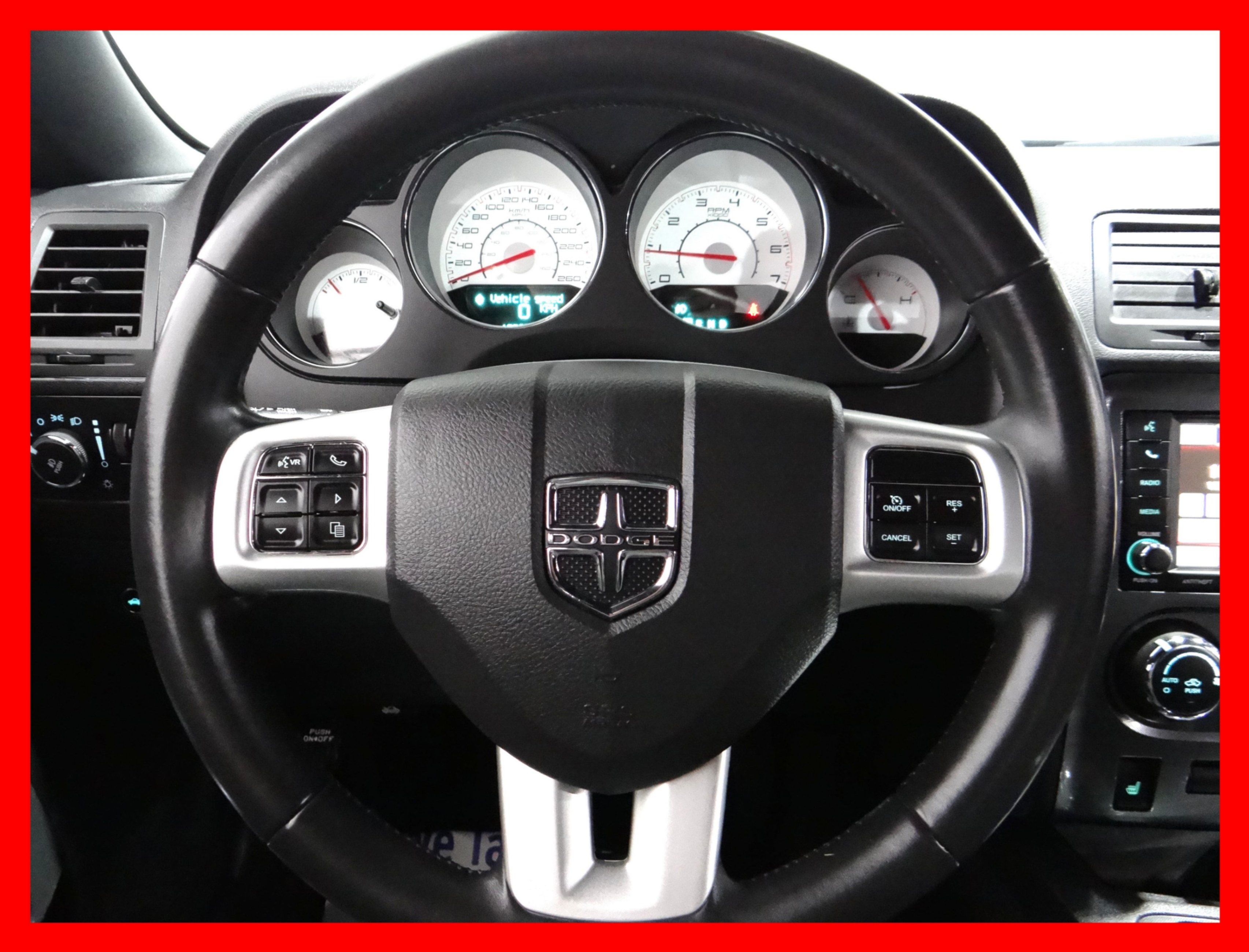 /carconnectiontoronto/2014-Dodge-Challenger-18594677879103227.jpg