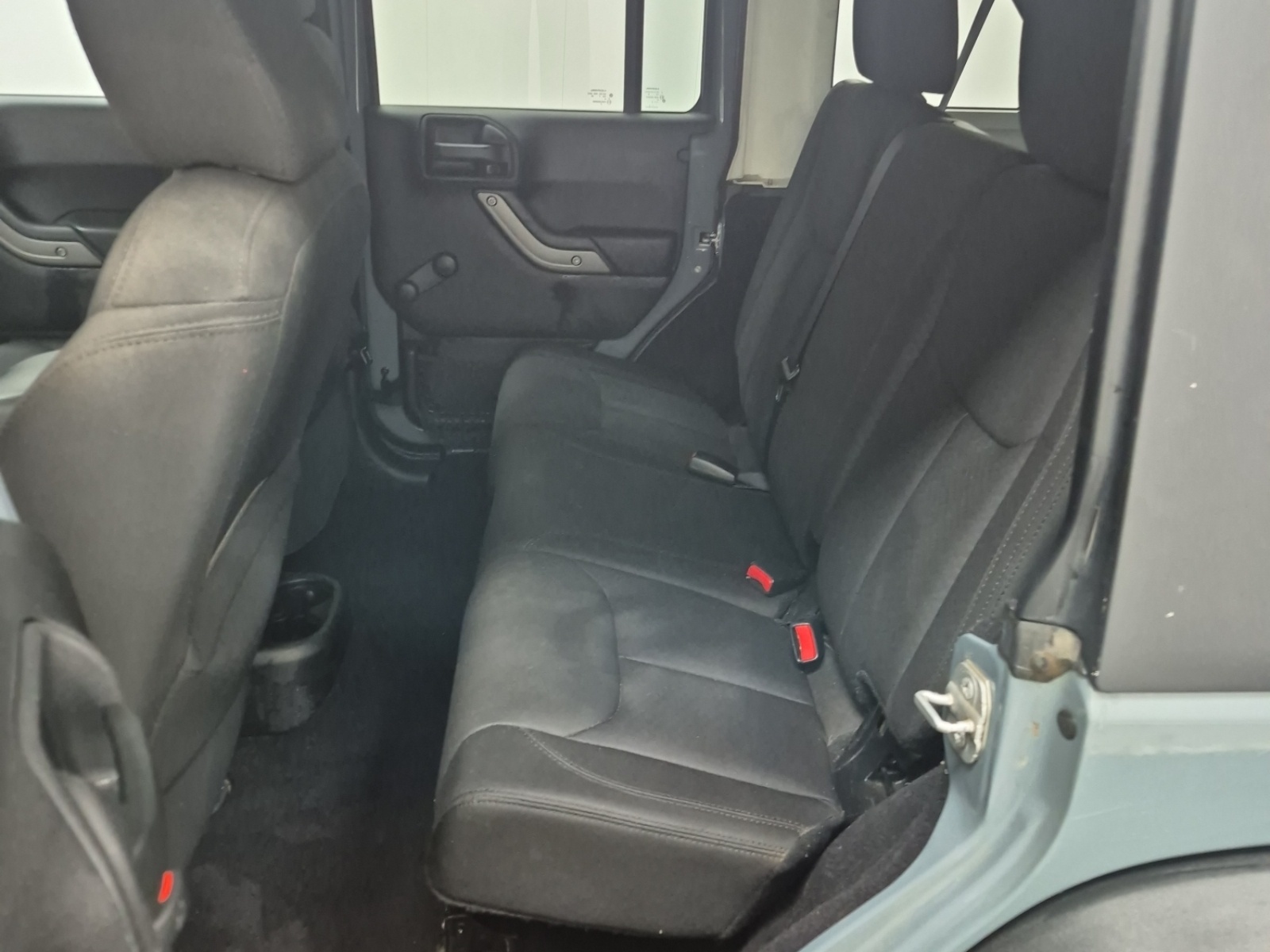 /carconnectiontoronto/2014-Jeep-WRANGLERUNLIMITED-8480925698267214.jpg