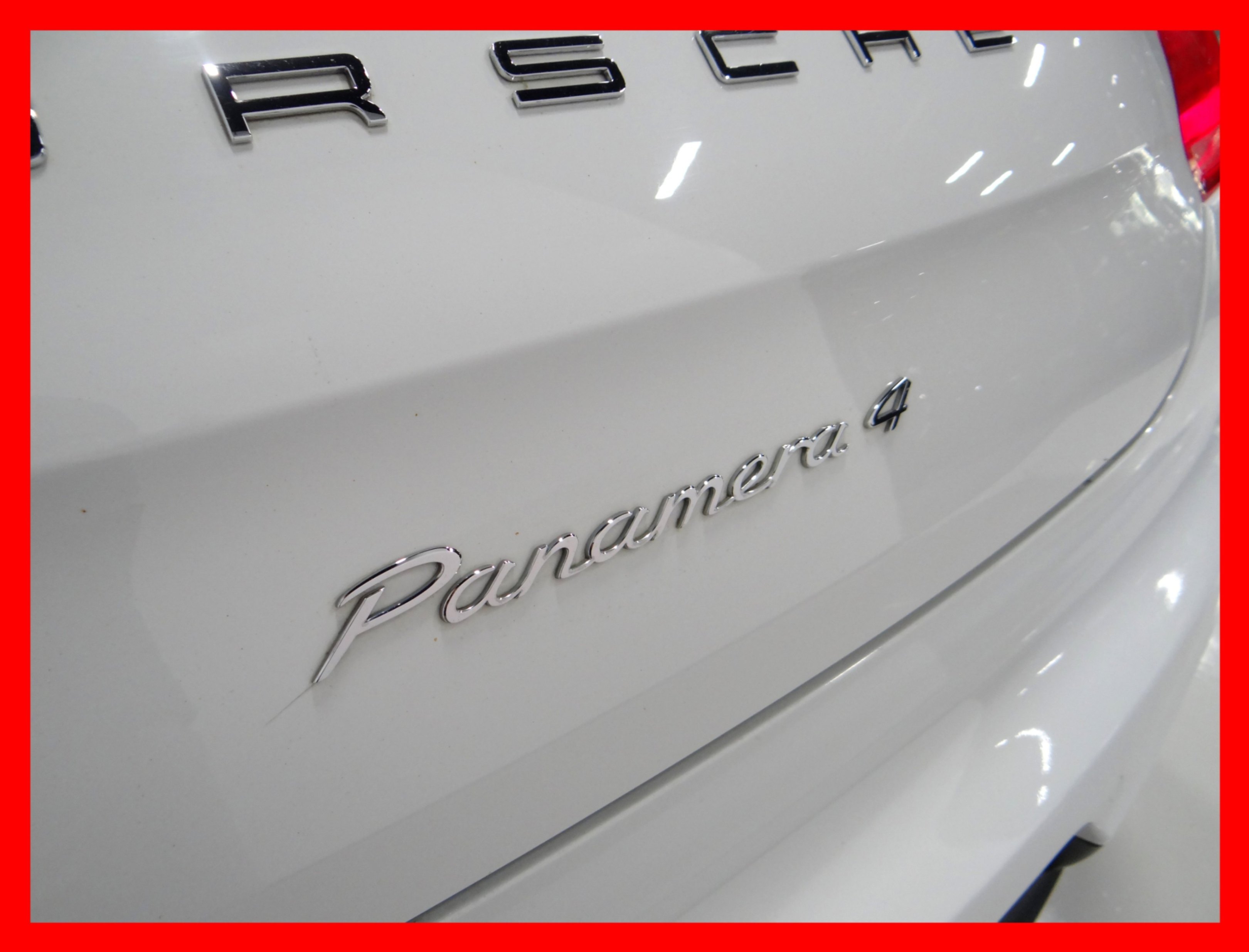 /carconnectiontoronto/2014-Porsche-Panamera-05666343758966086.jpg