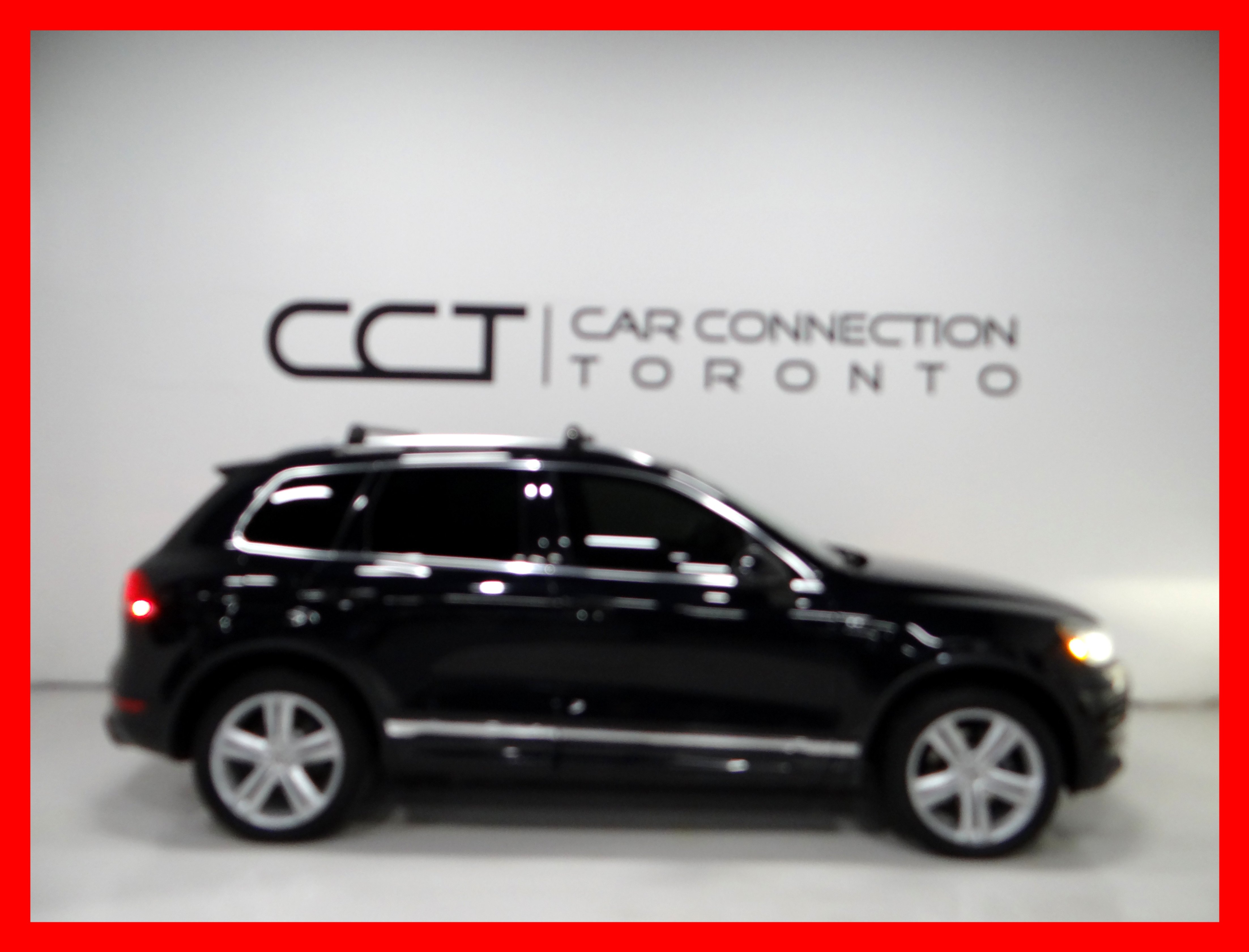 /carconnectiontoronto/2014-Volkswagen-Touareg-8546354208125702.jpg