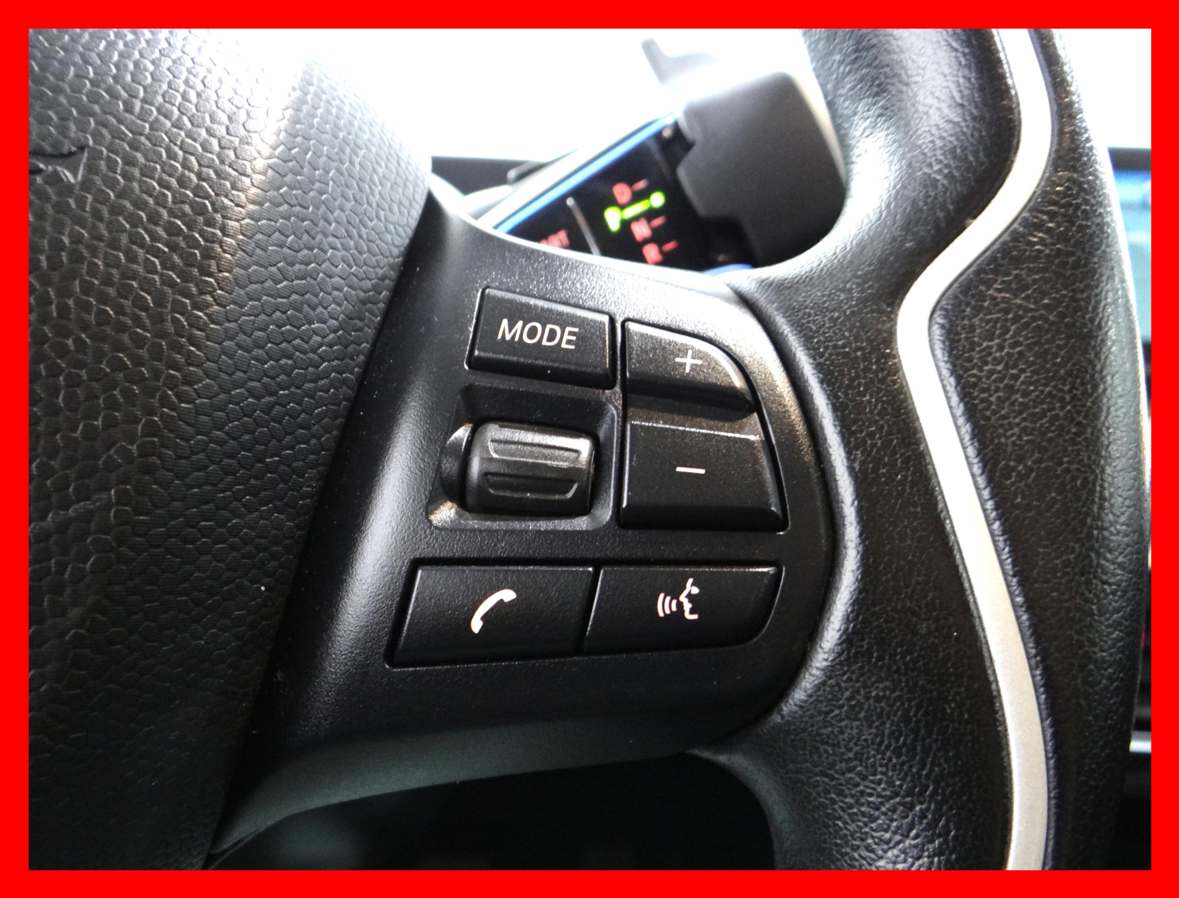 /carconnectiontoronto/2015-BMW-i3-40562560599477515.jpg