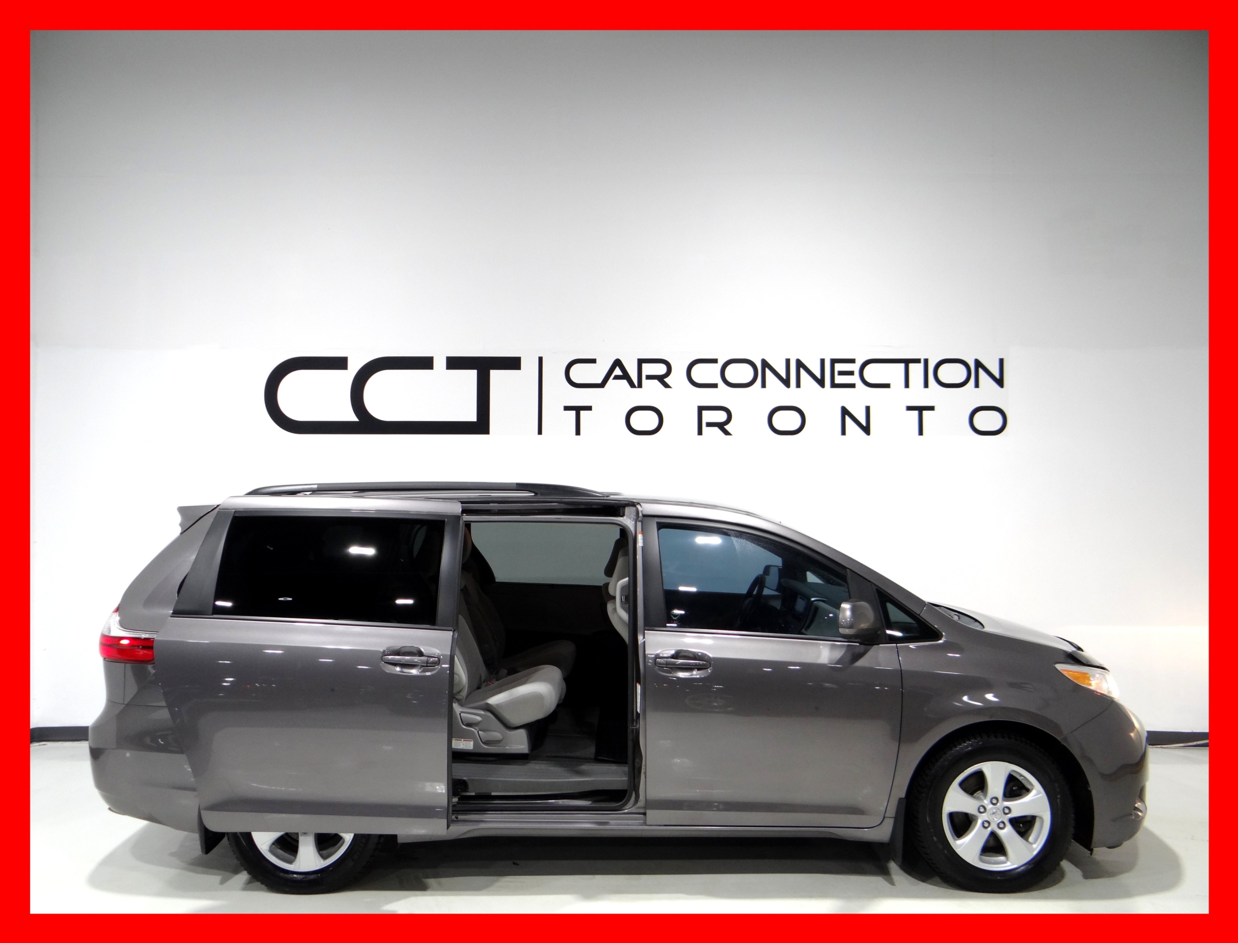 /carconnectiontoronto/2015-Toyota-Sienna-09959310796346132.jpg