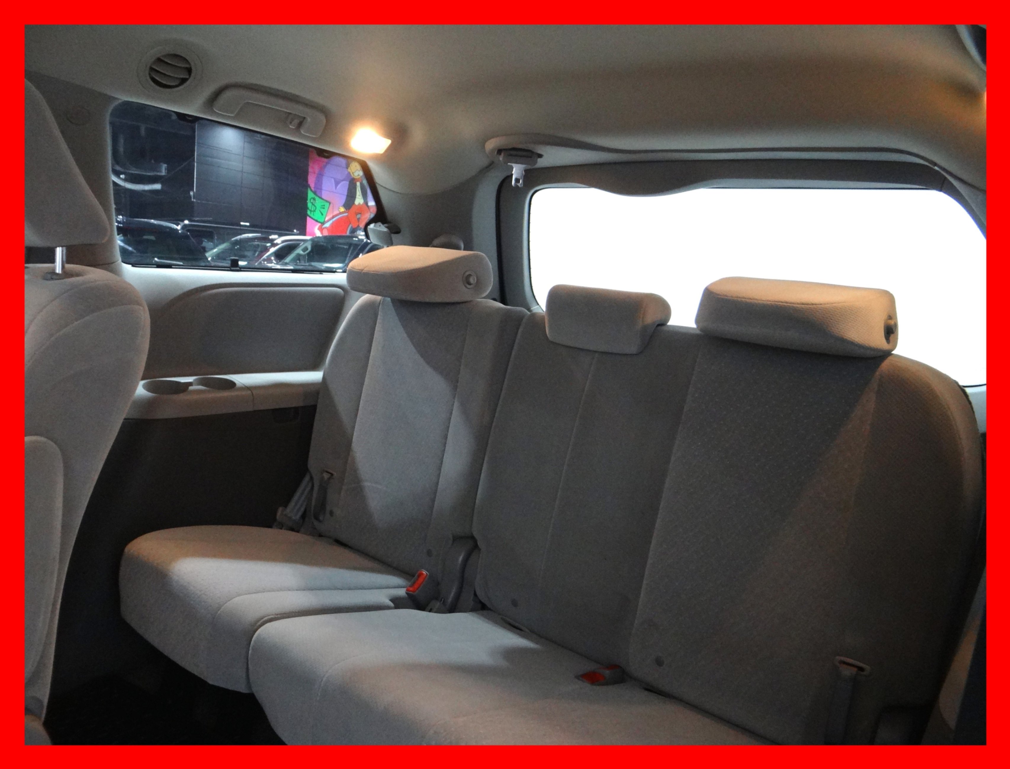 /carconnectiontoronto/2015-Toyota-Sienna-20954358838197074.jpg