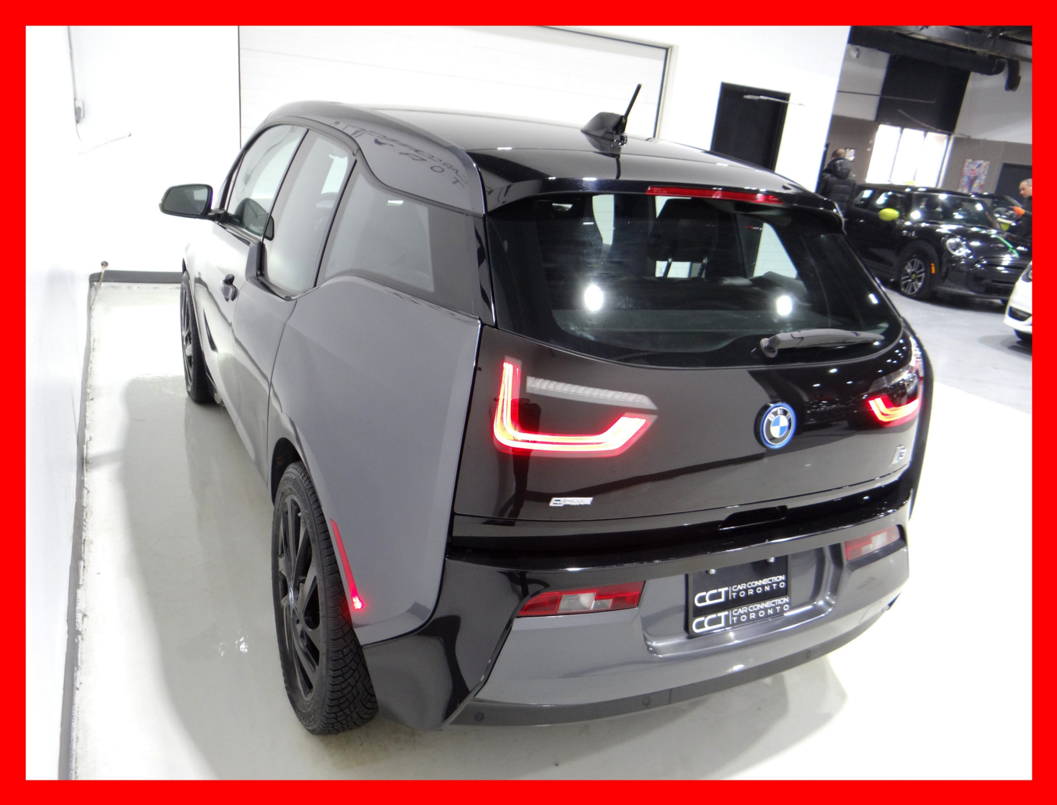 /carconnectiontoronto/2016-BMW-i3-1760278924148302.jpg