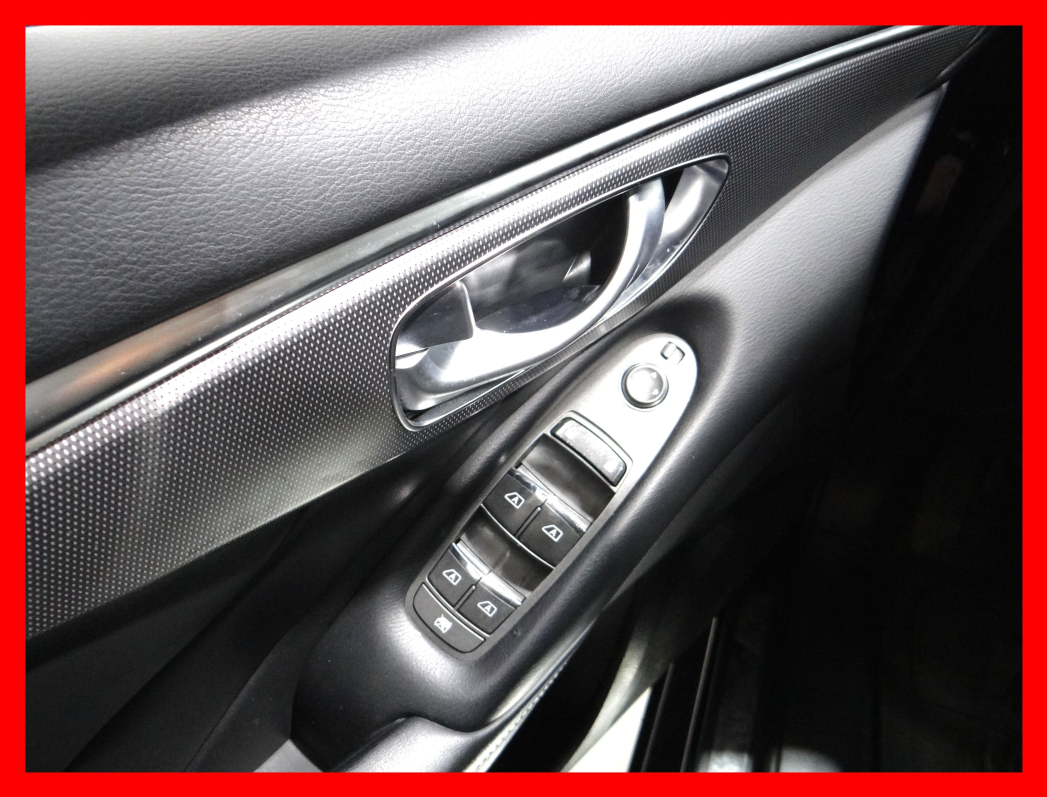 /carconnectiontoronto/2016-Infiniti-Q50-56933966712823.jpg
