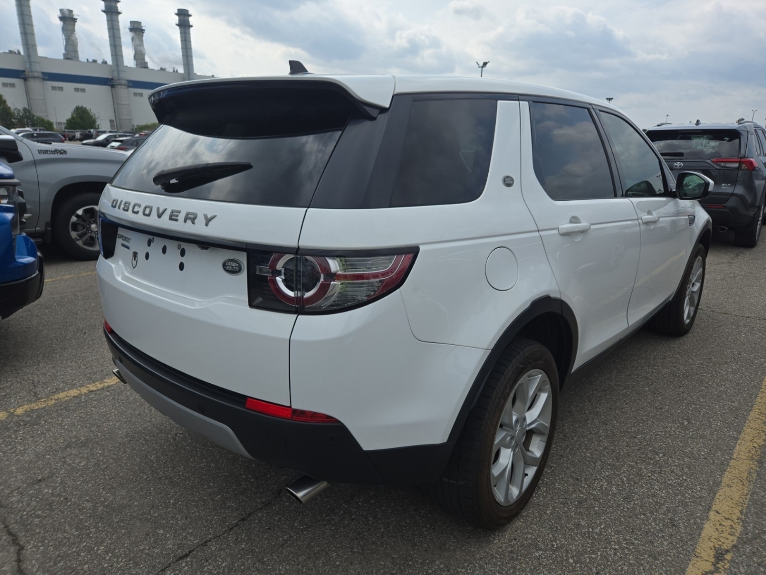 /carconnectiontoronto/2016-LandRover-DiscoverySport-3318853477663024.jpg