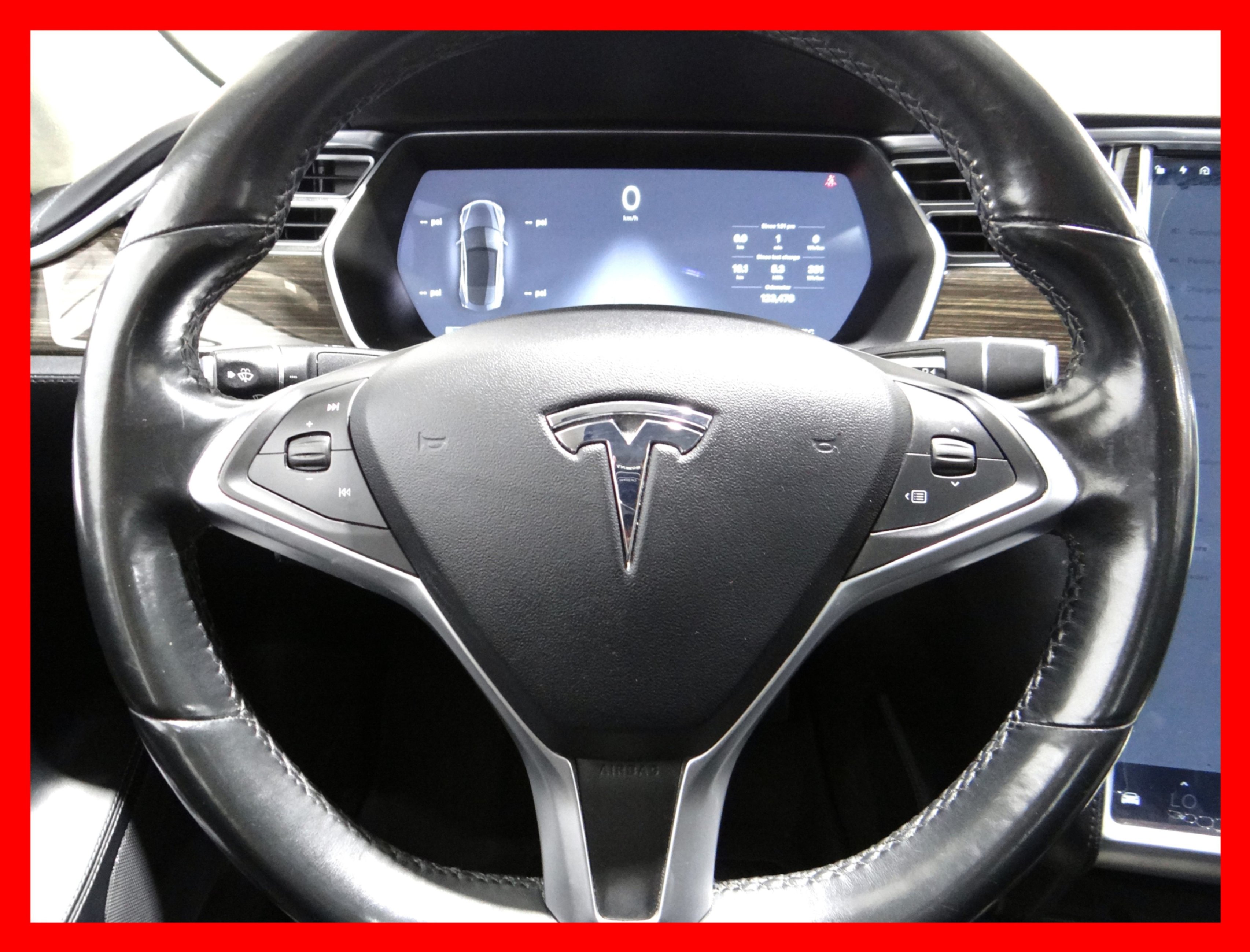 /carconnectiontoronto/2016-Tesla-ModelS-028439785140336404.jpg