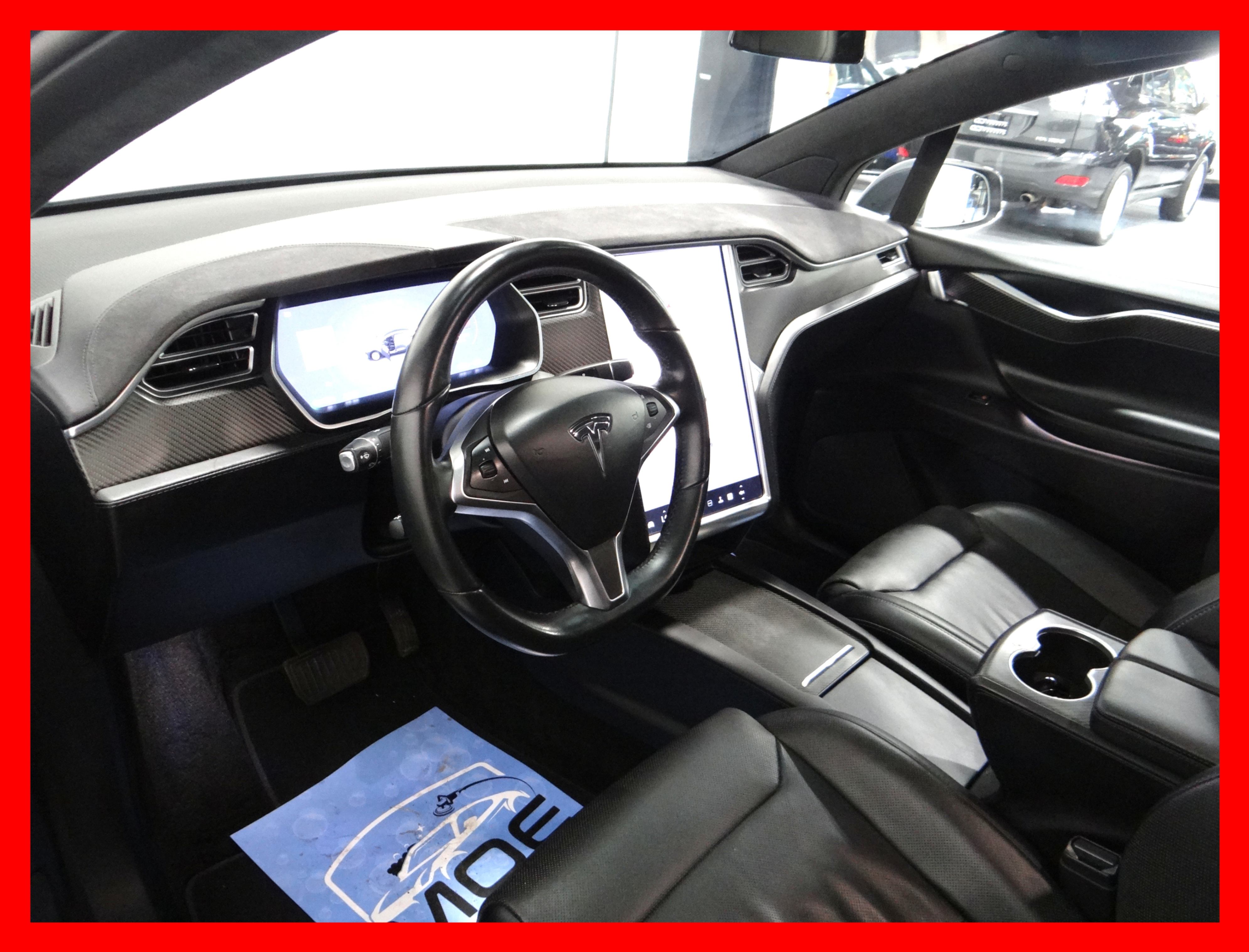 /carconnectiontoronto/2016-Tesla-ModelX-17474467692144868.jpg