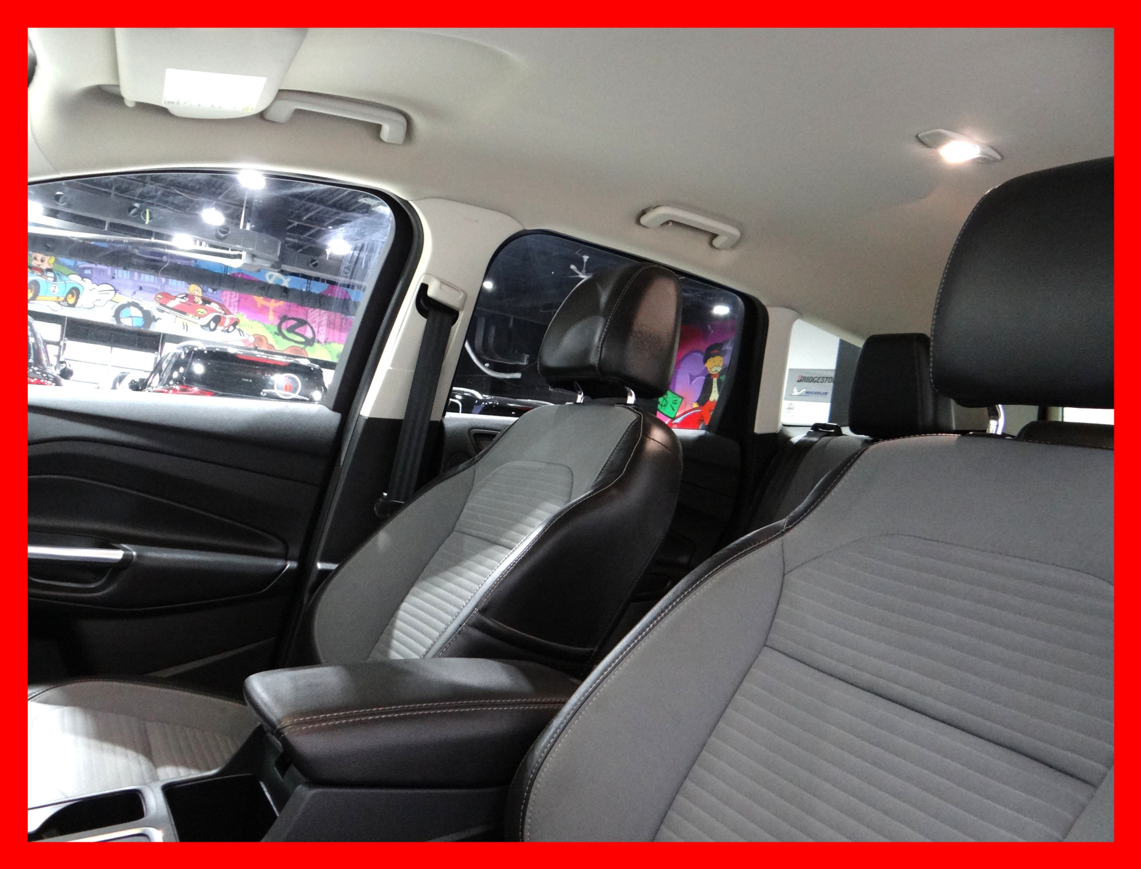 /carconnectiontoronto/2017-Ford-Escape-44361941224215307.jpg