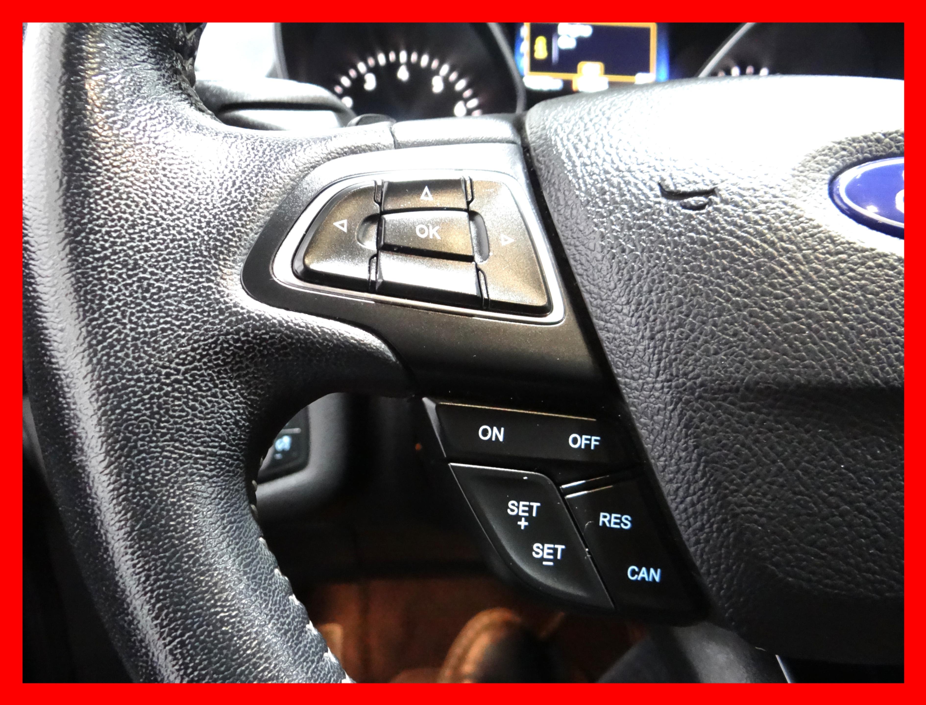 /carconnectiontoronto/2017-Ford-Escape-8890167468950012.jpg