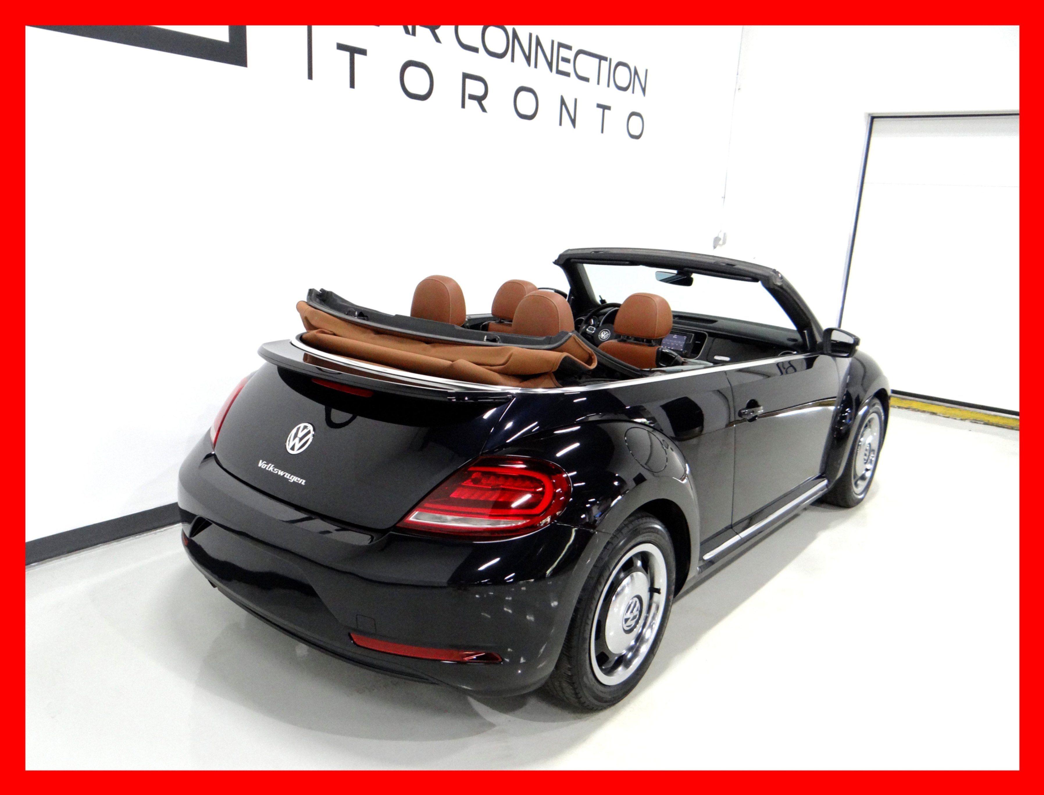 /carconnectiontoronto/2017-Volkswagen-Beetle-2014836709125034.jpg