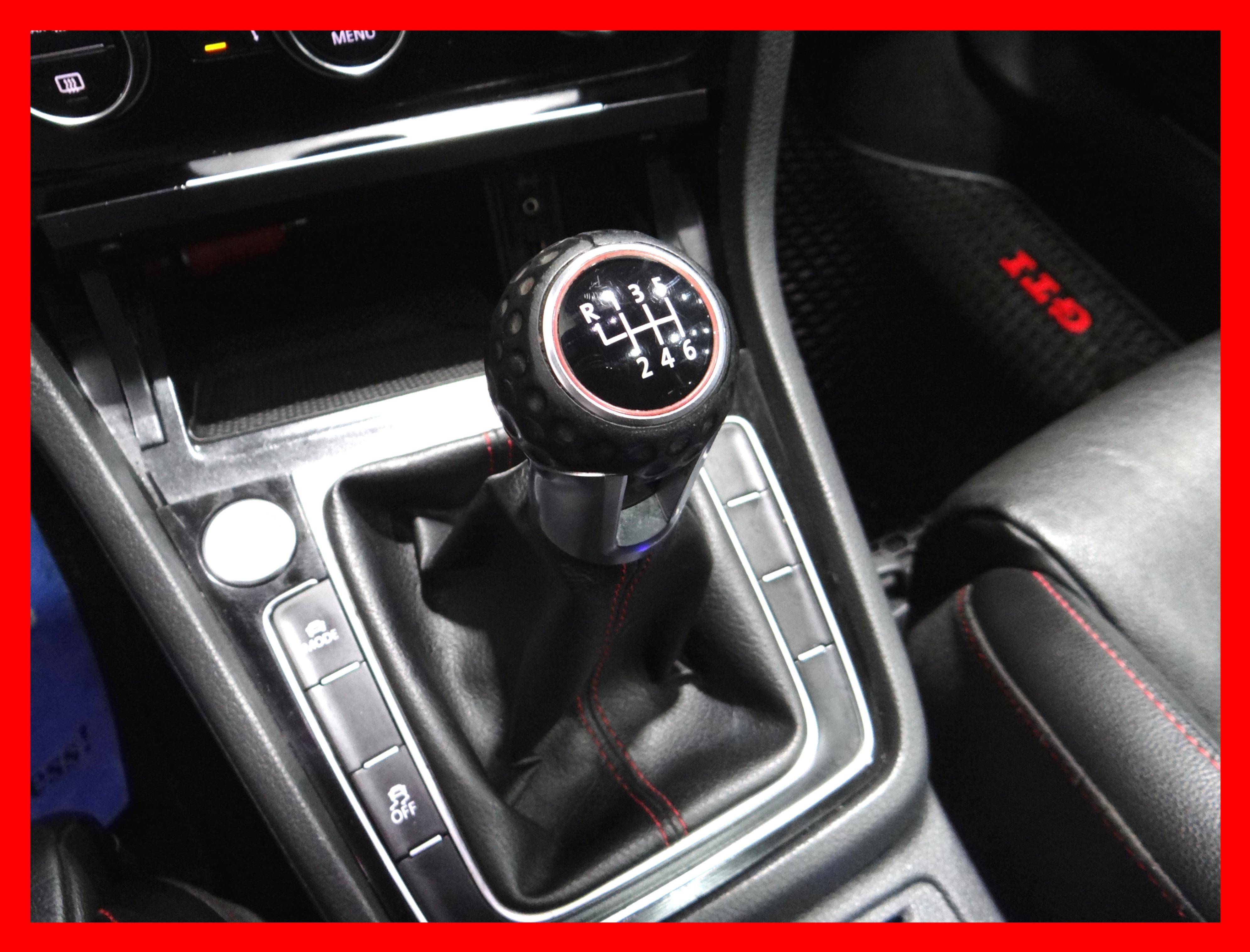 /carconnectiontoronto/2017-Volkswagen-GolfGTI-024948574856634487.jpg