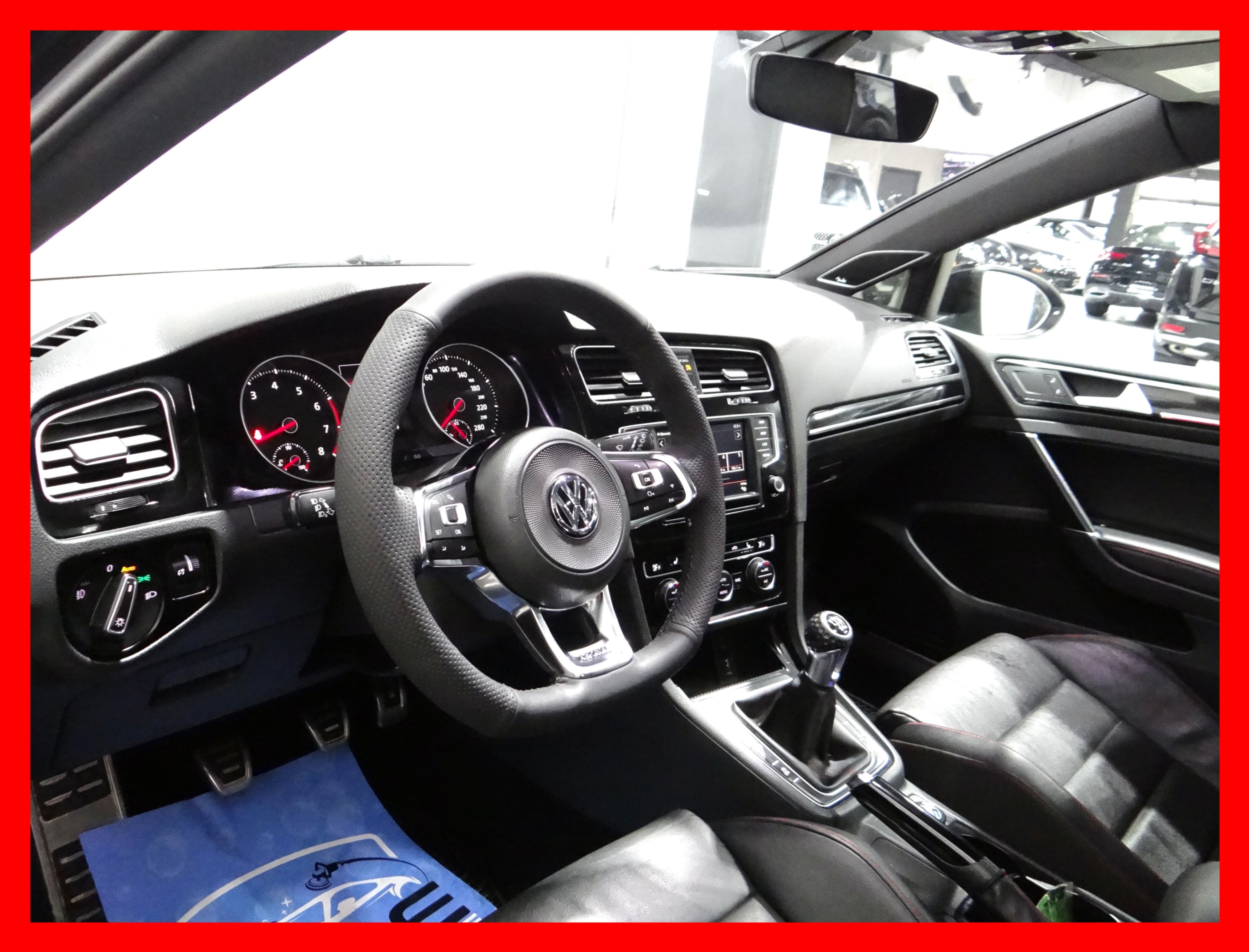 /carconnectiontoronto/2017-Volkswagen-GolfGTI-7545893429896053.jpg