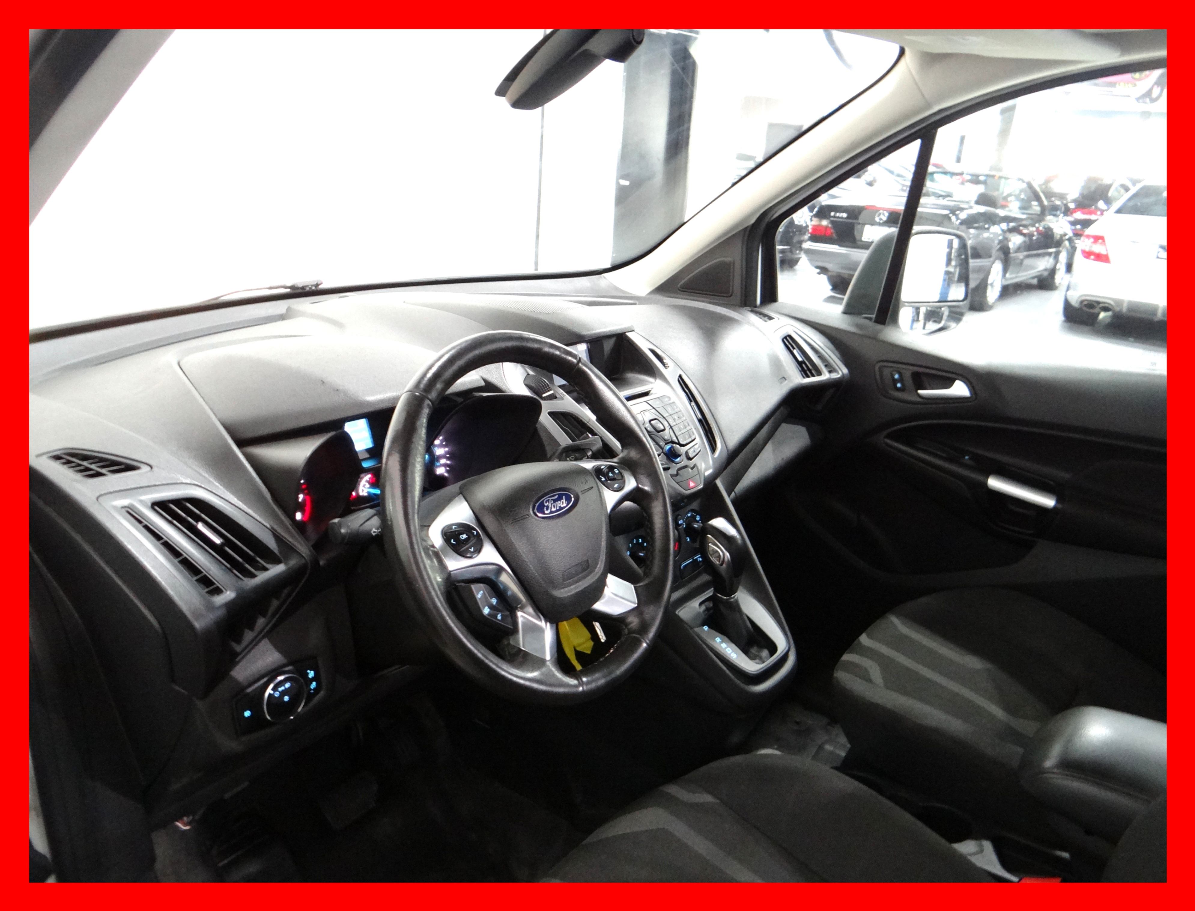 /carconnectiontoronto/2018-Ford-TransitConnect-5901300160313316.jpg