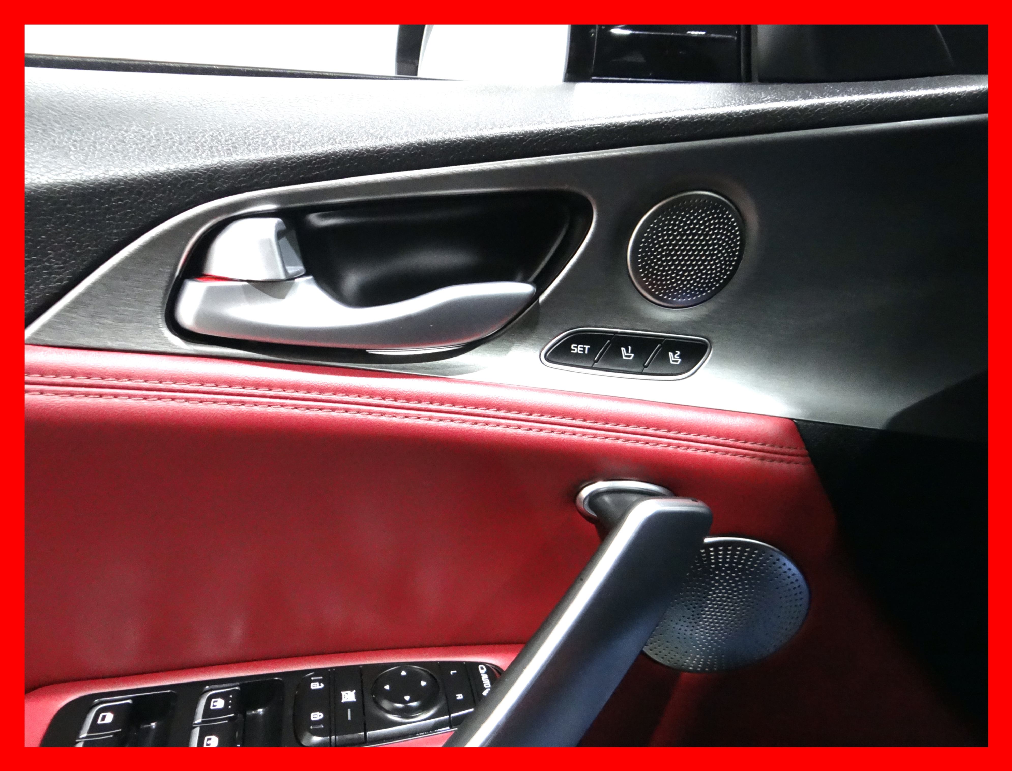 /carconnectiontoronto/2018-Kia-Stinger-4287106485457819.jpg