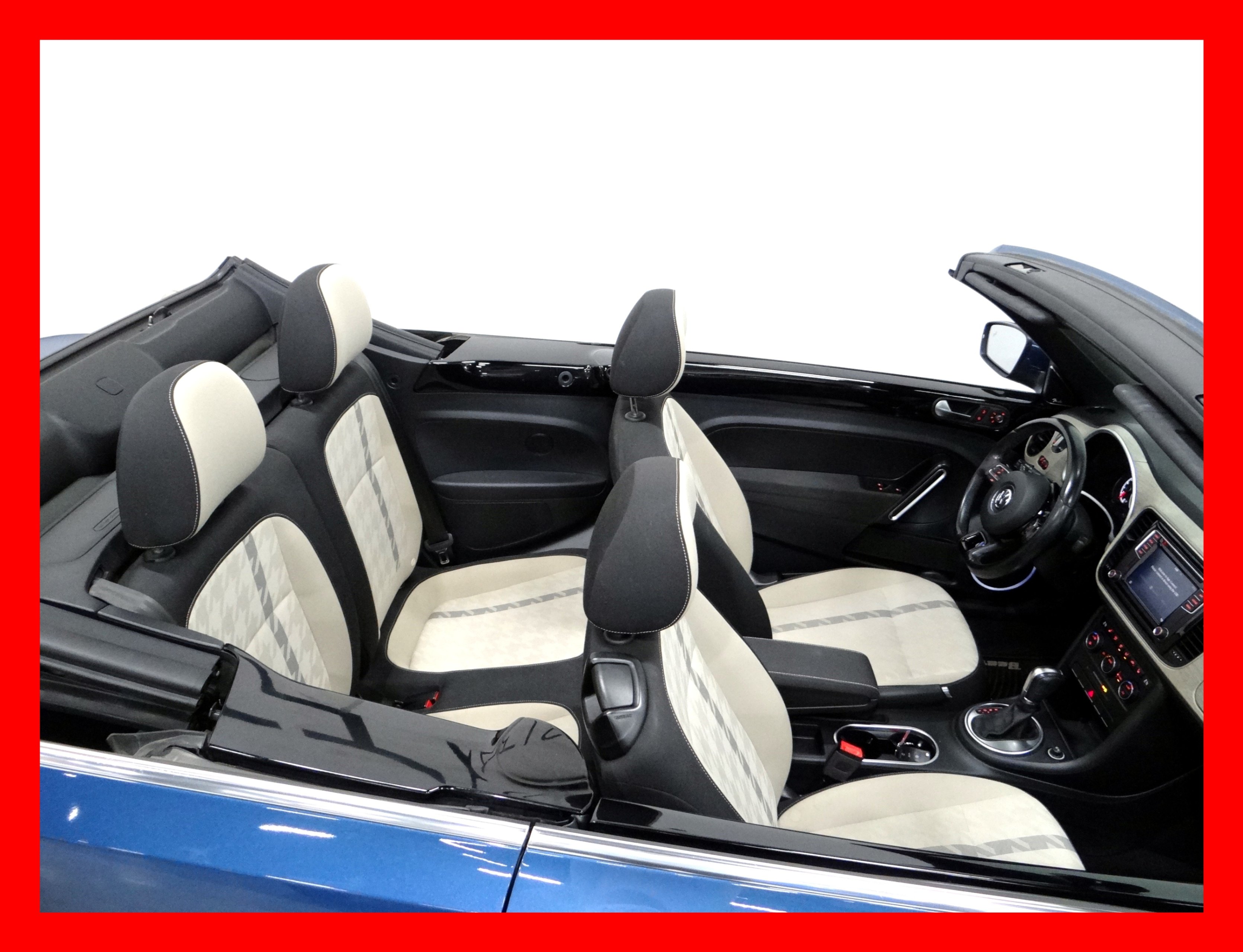 /carconnectiontoronto/2018-Volkswagen-BeetleConvertible-5726256463476946.jpg