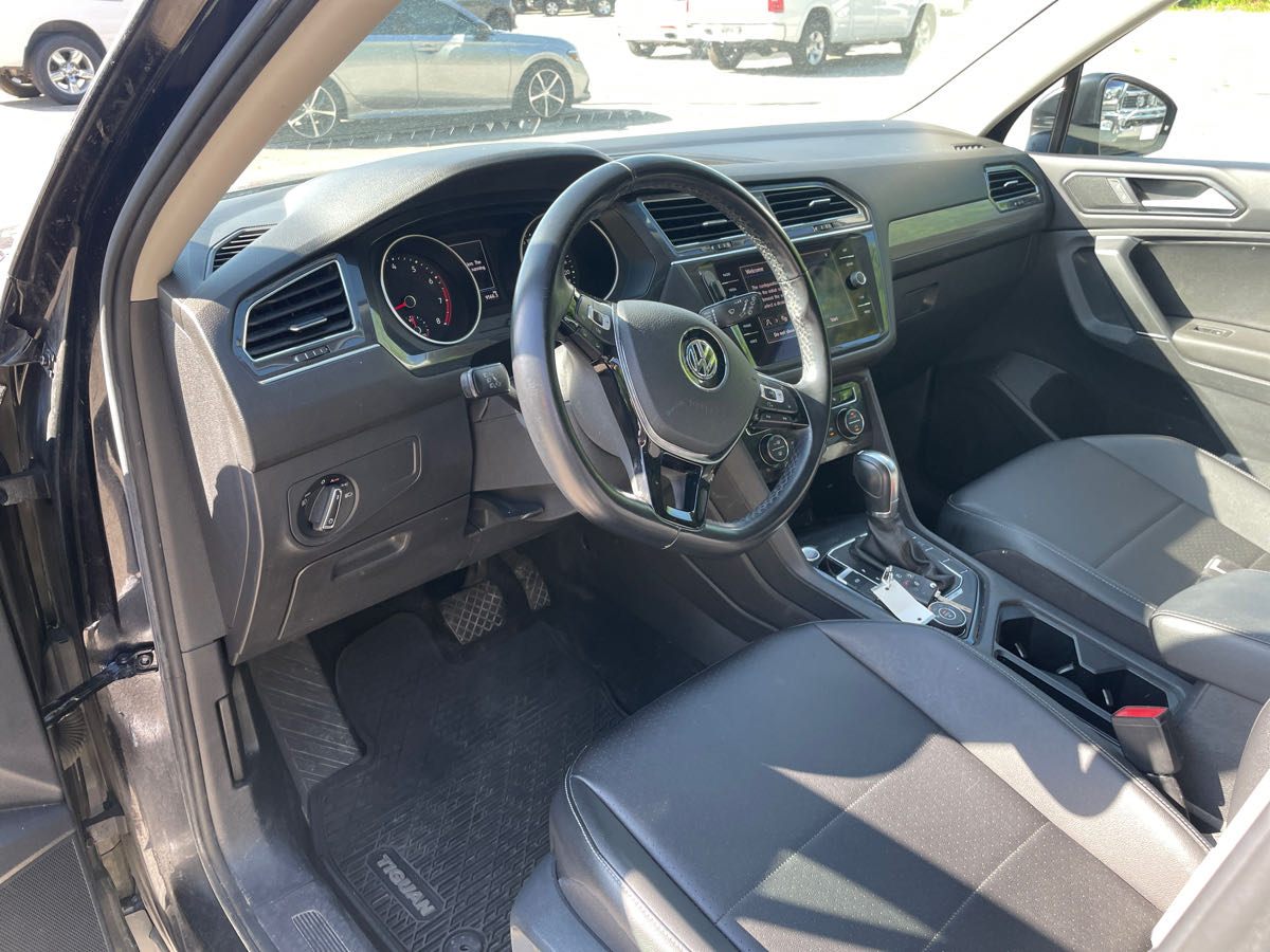 /carconnectiontoronto/2018-Volkswagen-Tiguan-3965119835086064.jpg