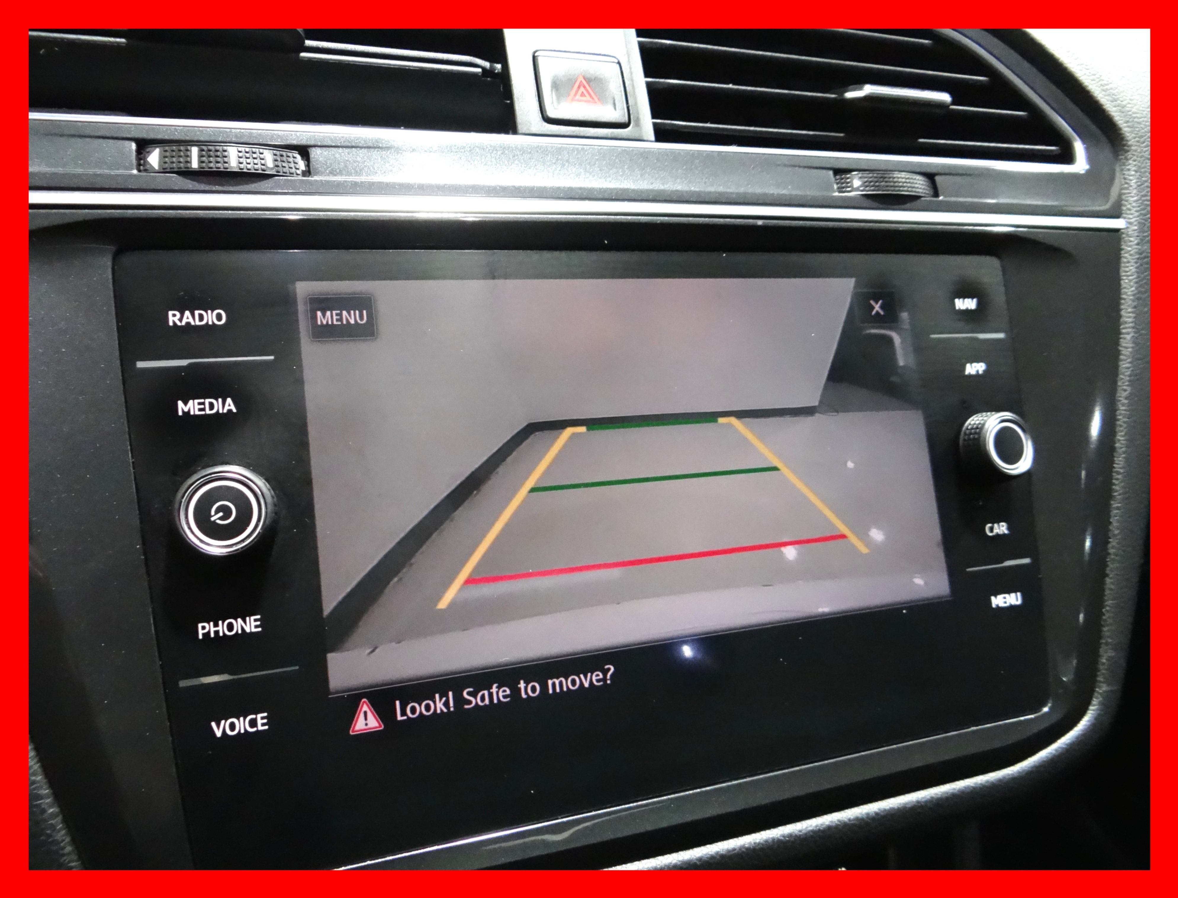 /carconnectiontoronto/2018-Volkswagen-Tiguan-6354228228877783.jpg