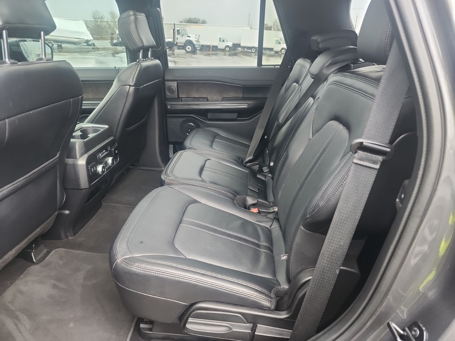 /carconnectiontoronto/2019-Ford-Expedition-7362400768582609.jpg