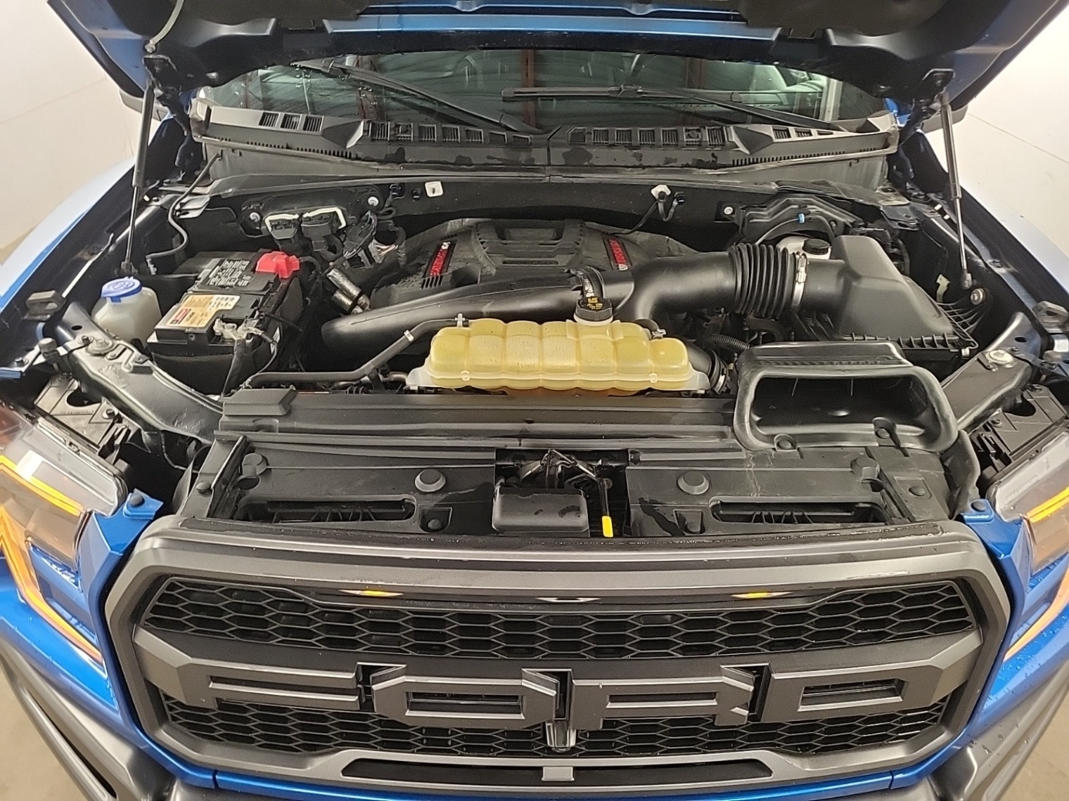 /carconnectiontoronto/2019-Ford-F-150-9487748776546658.jpg