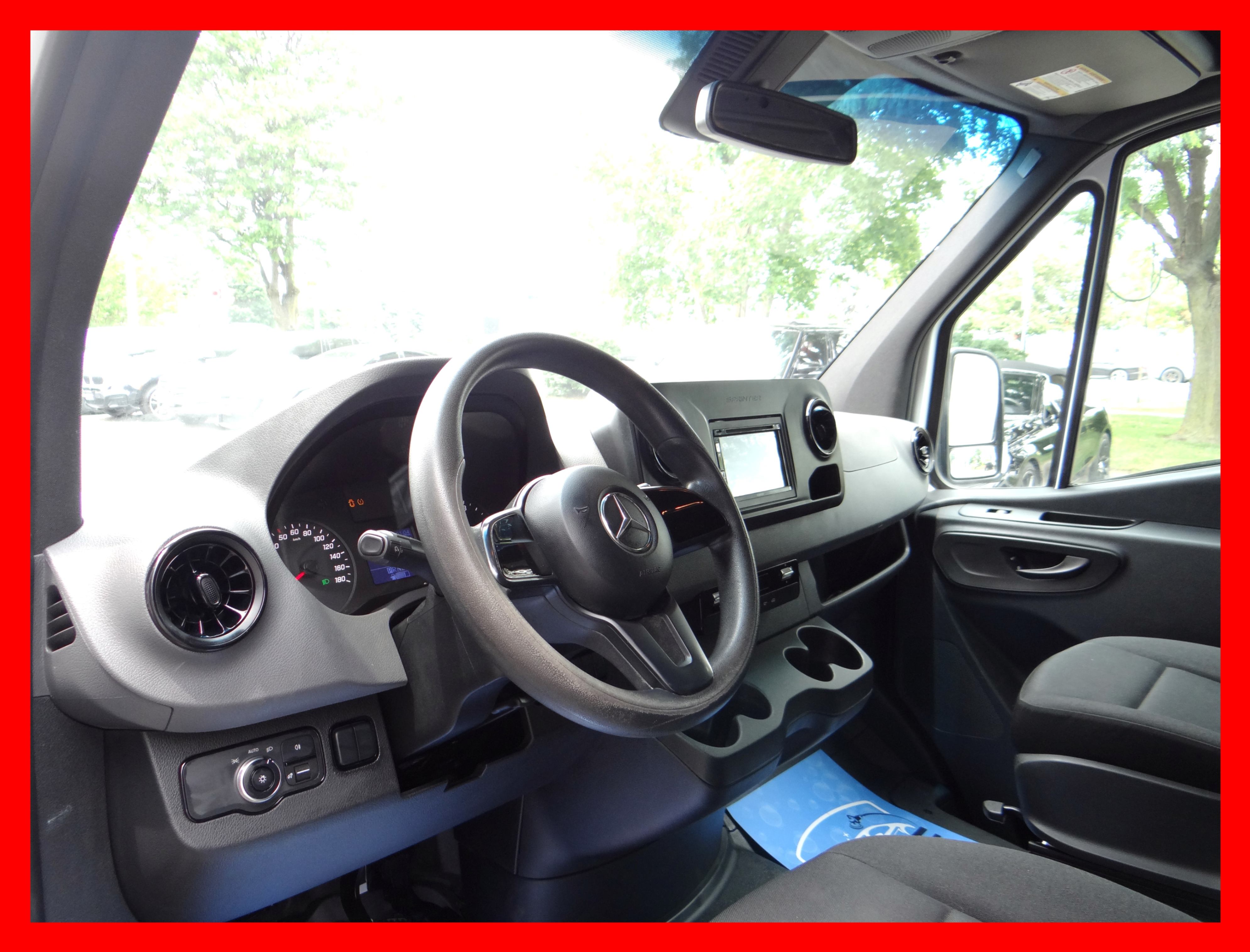 /carconnectiontoronto/2019-MERCEDES-BENZ-SPRINTERCARGO-5913207178777034.jpg