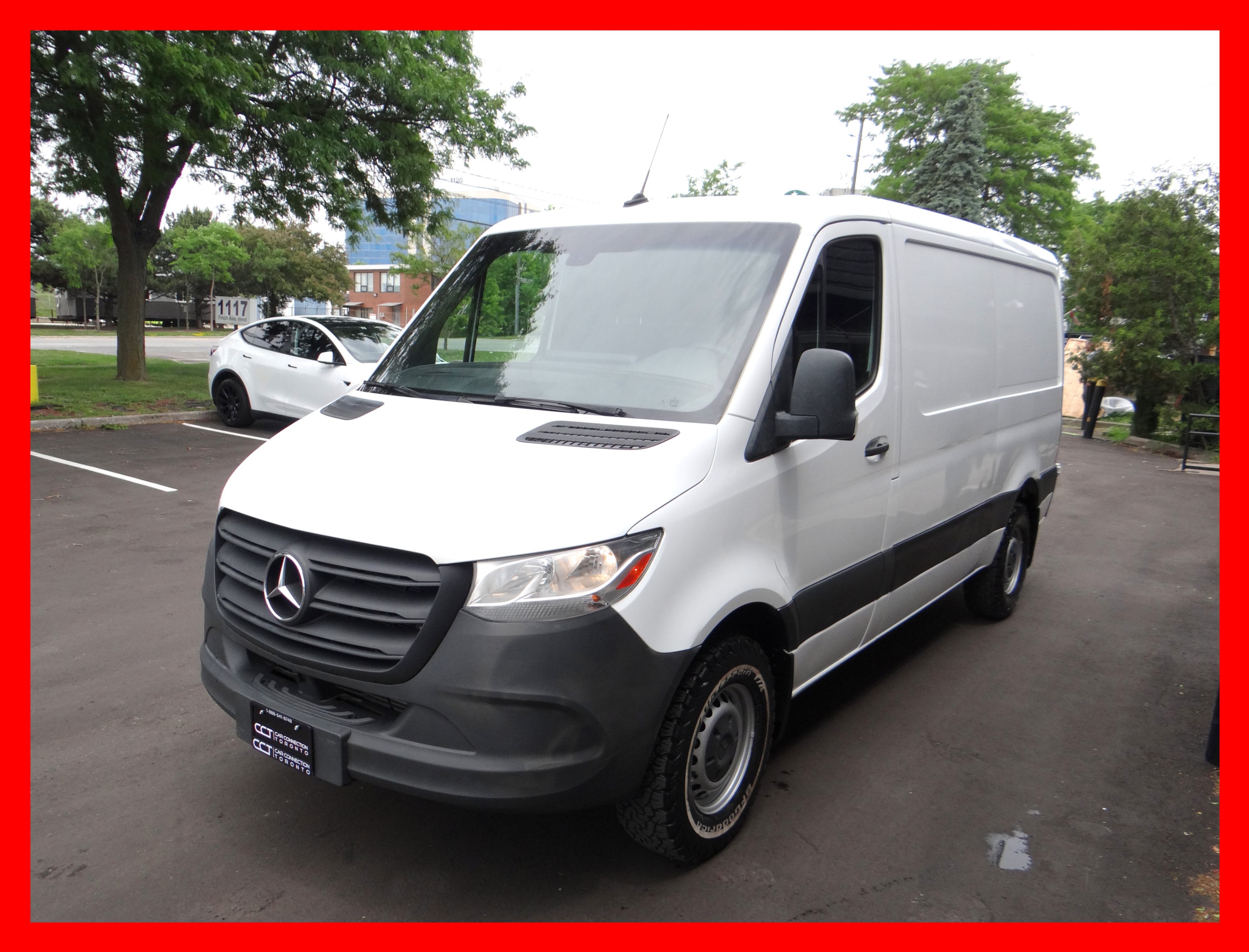 /carconnectiontoronto/2019-MERCEDES-BENZ-SPRINTERCARGO-9414421223390332.jpg